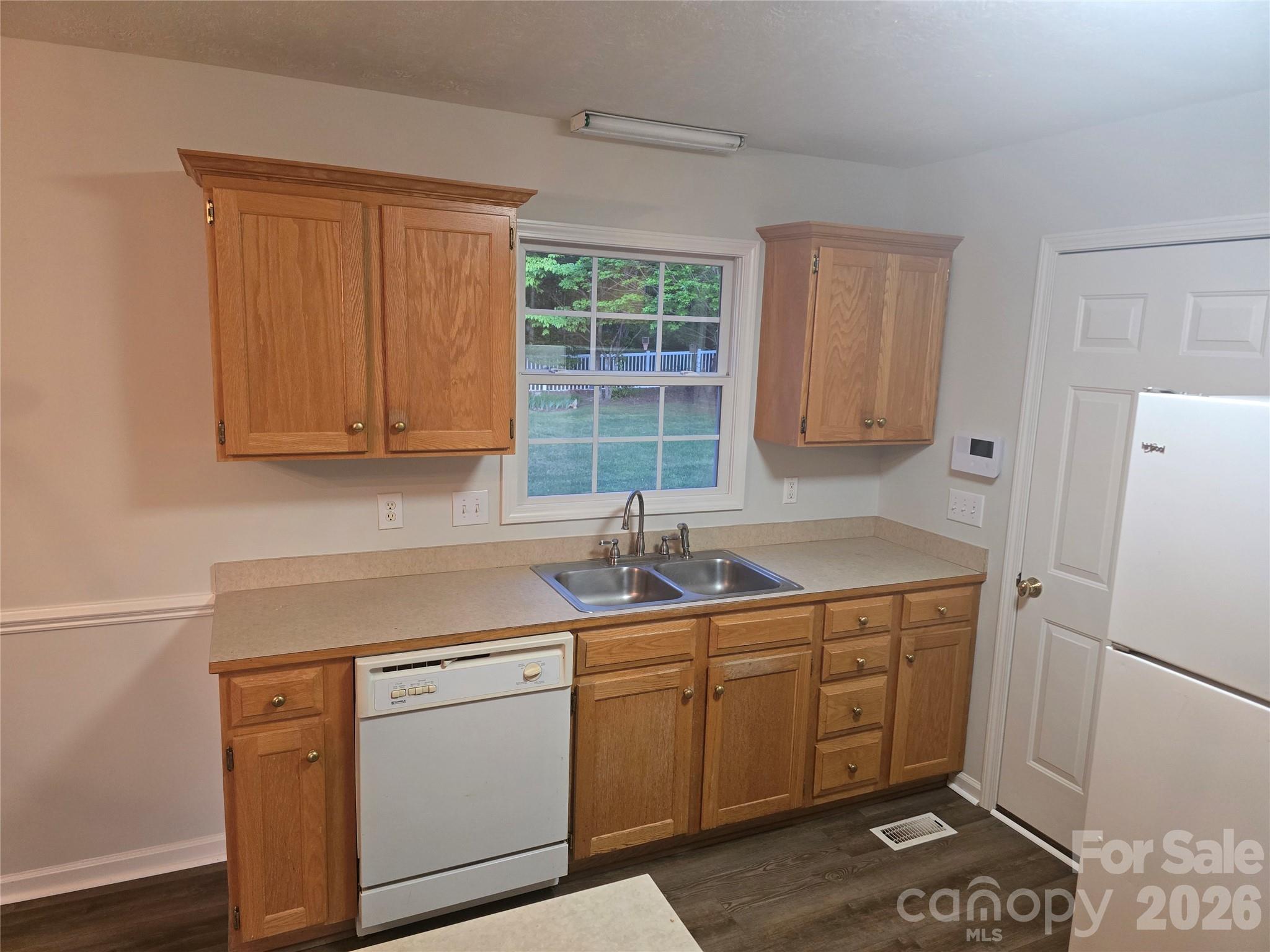 5126 Silver Tree Trail — Conover