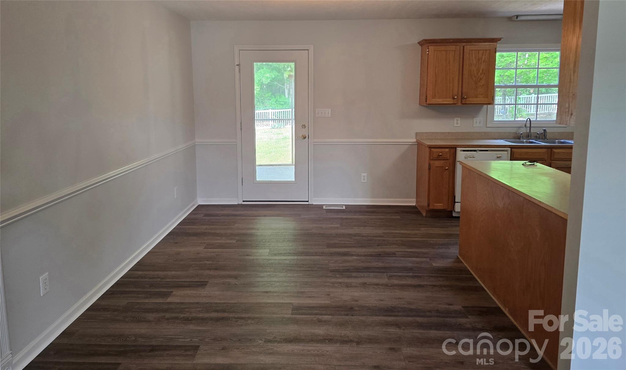5126 Silver Tree Trail — Conover