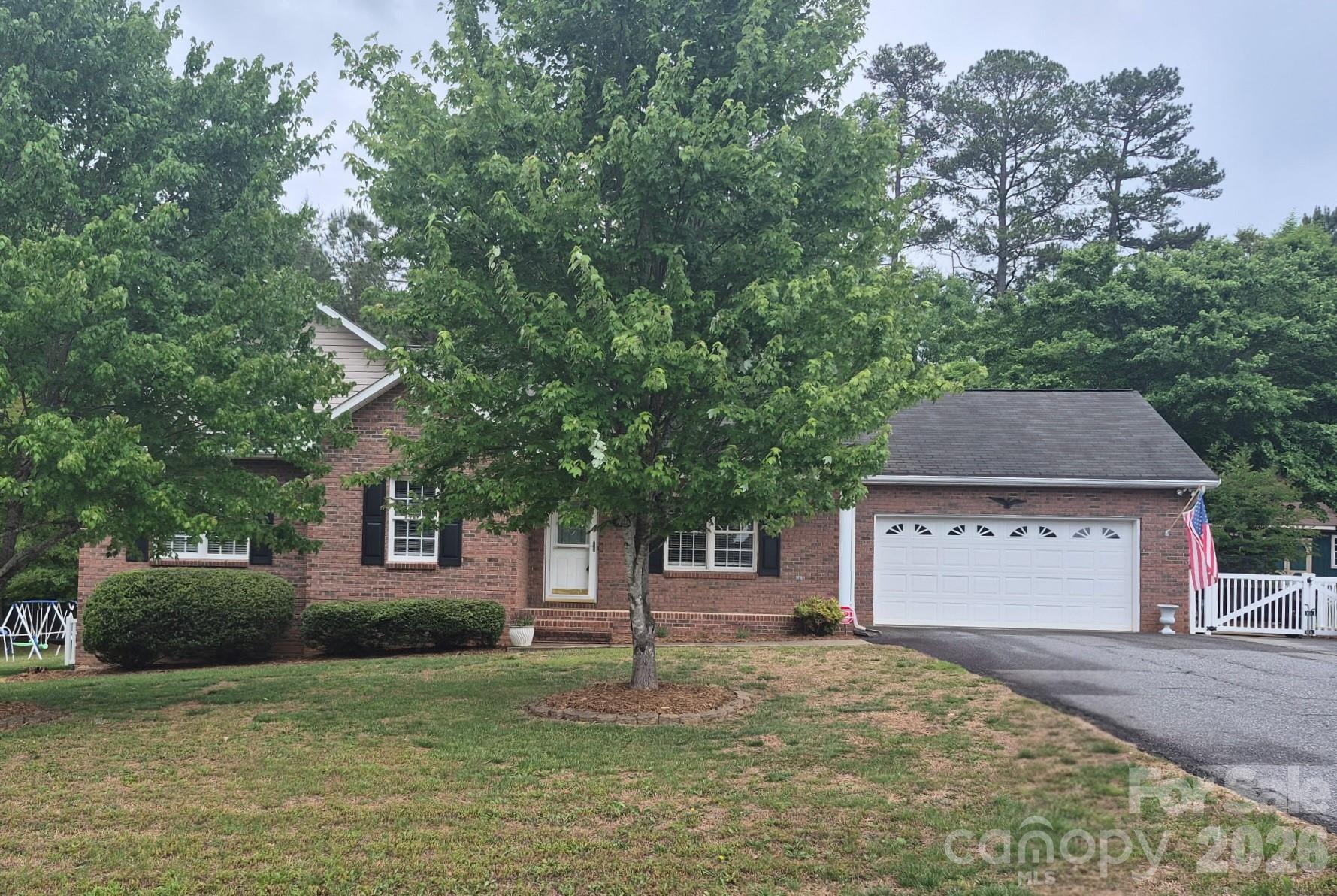 5126 Silver Tree Trail — Conover