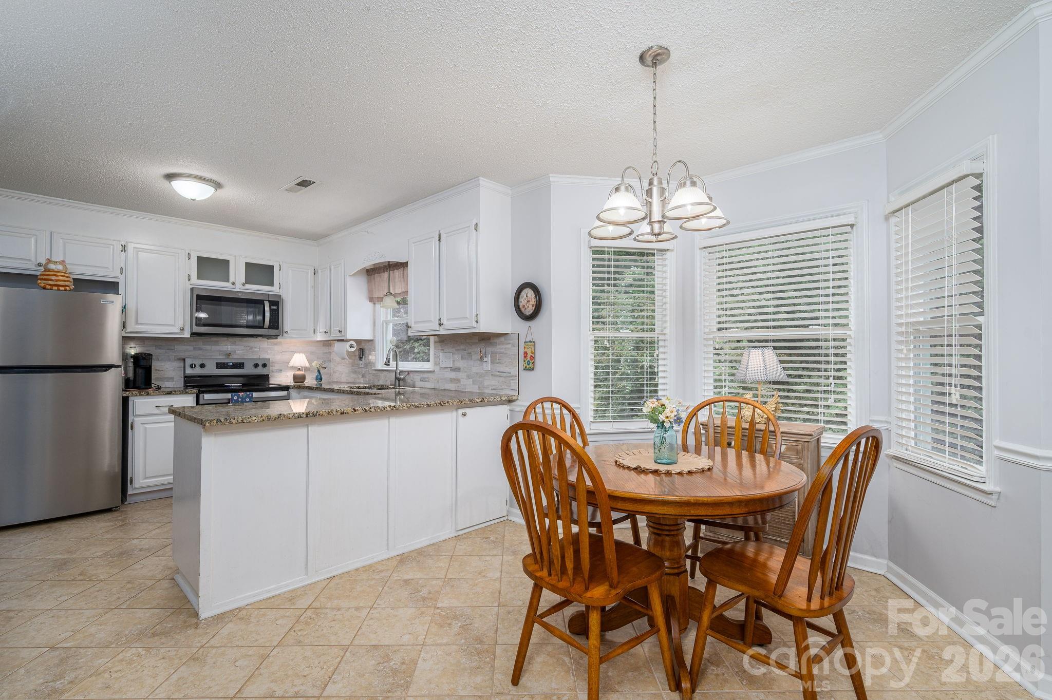 1657 Stallion Way — Gastonia
