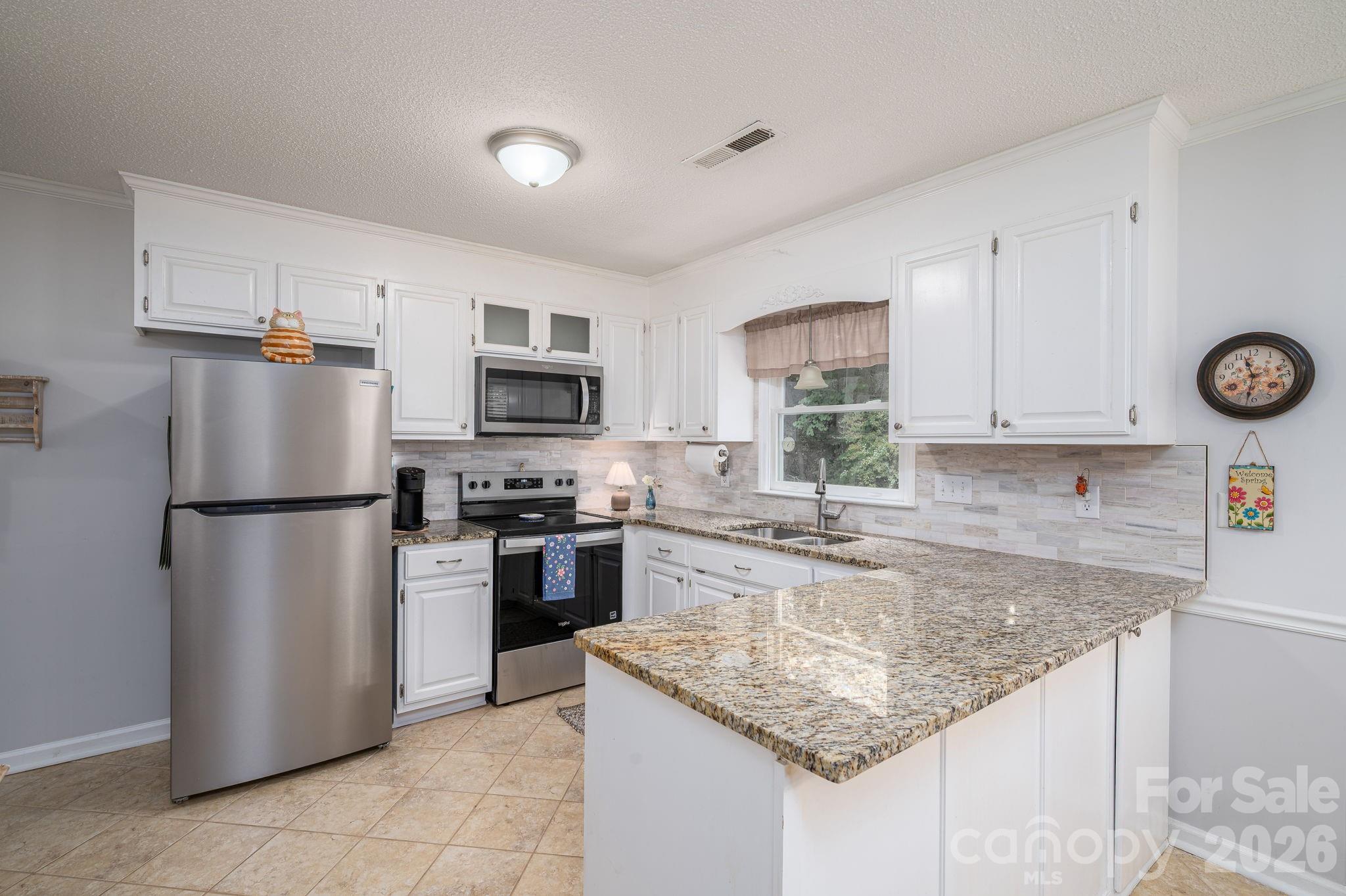 1657 Stallion Way — Gastonia