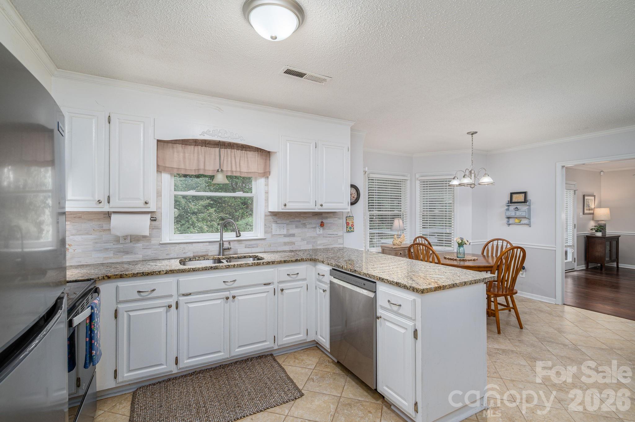 1657 Stallion Way — Gastonia