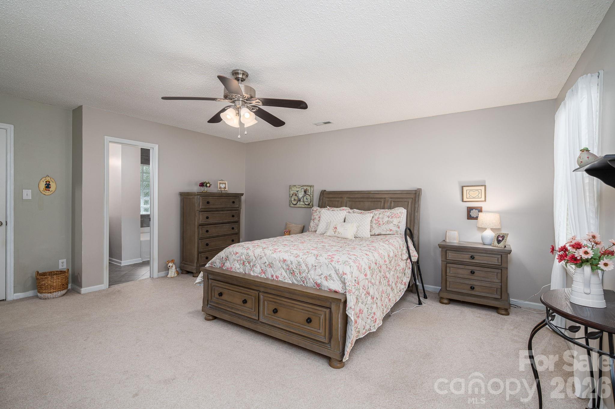 1657 Stallion Way — Gastonia