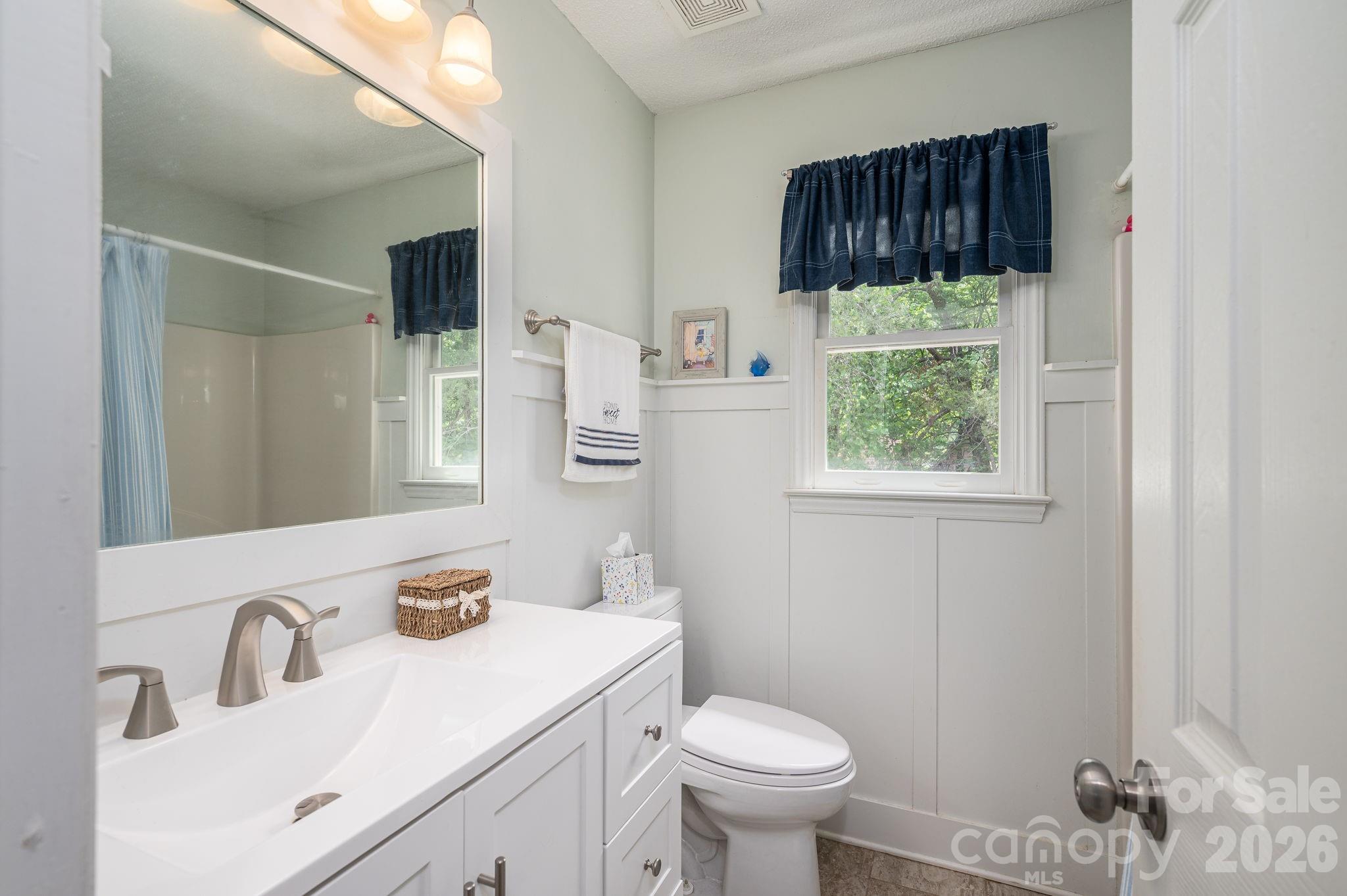 1657 Stallion Way — Gastonia