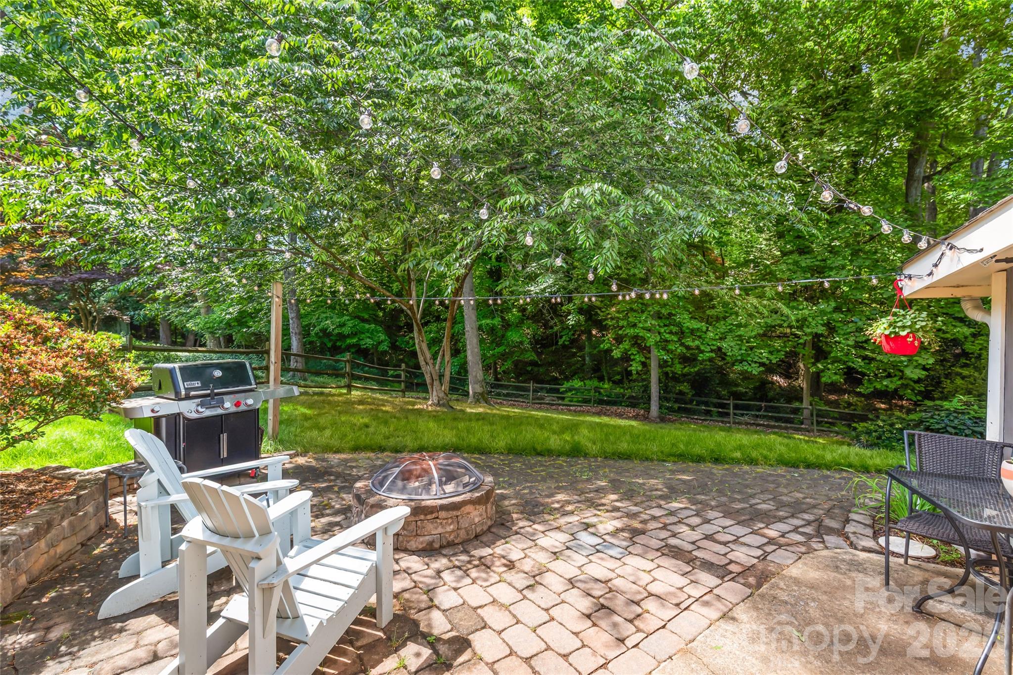 2912 Spring Valley Road — Charlotte