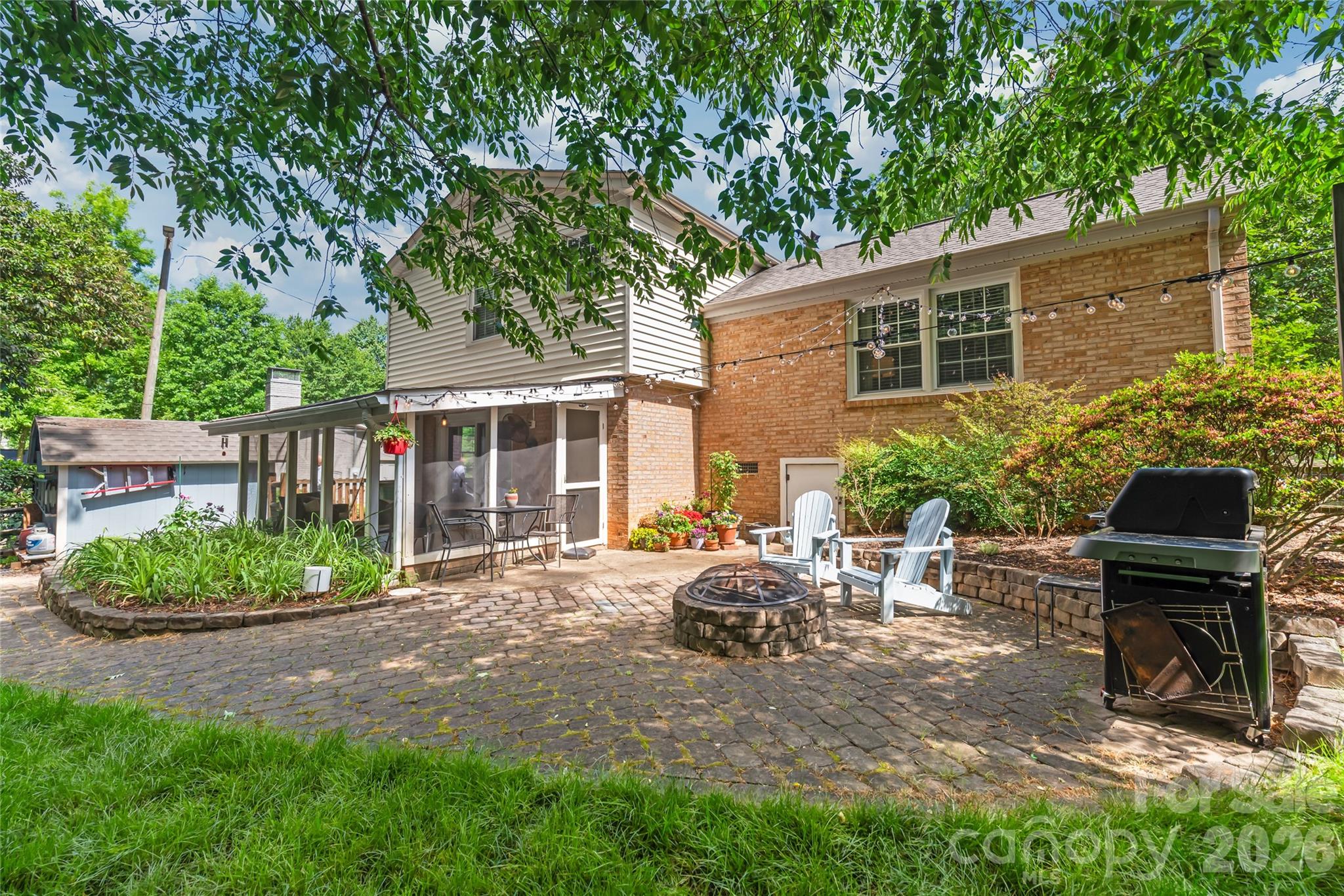 2912 Spring Valley Road — Charlotte
