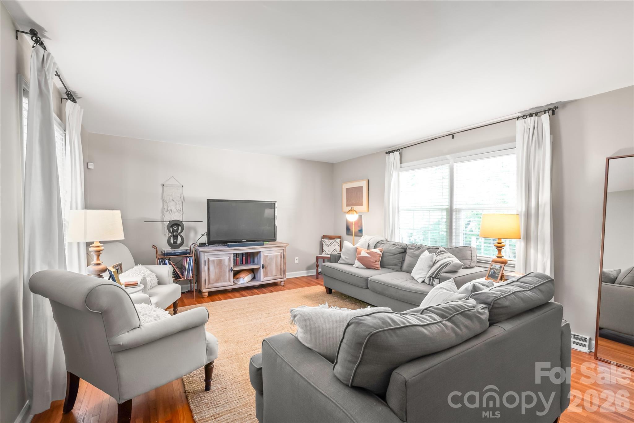 2912 Spring Valley Road — Charlotte