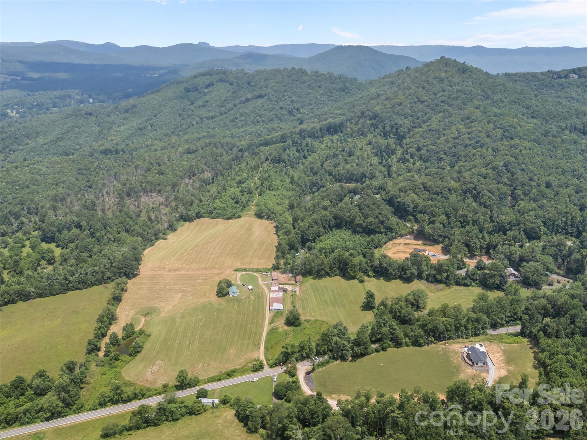 1305 Halltown Road — Spruce Pine
