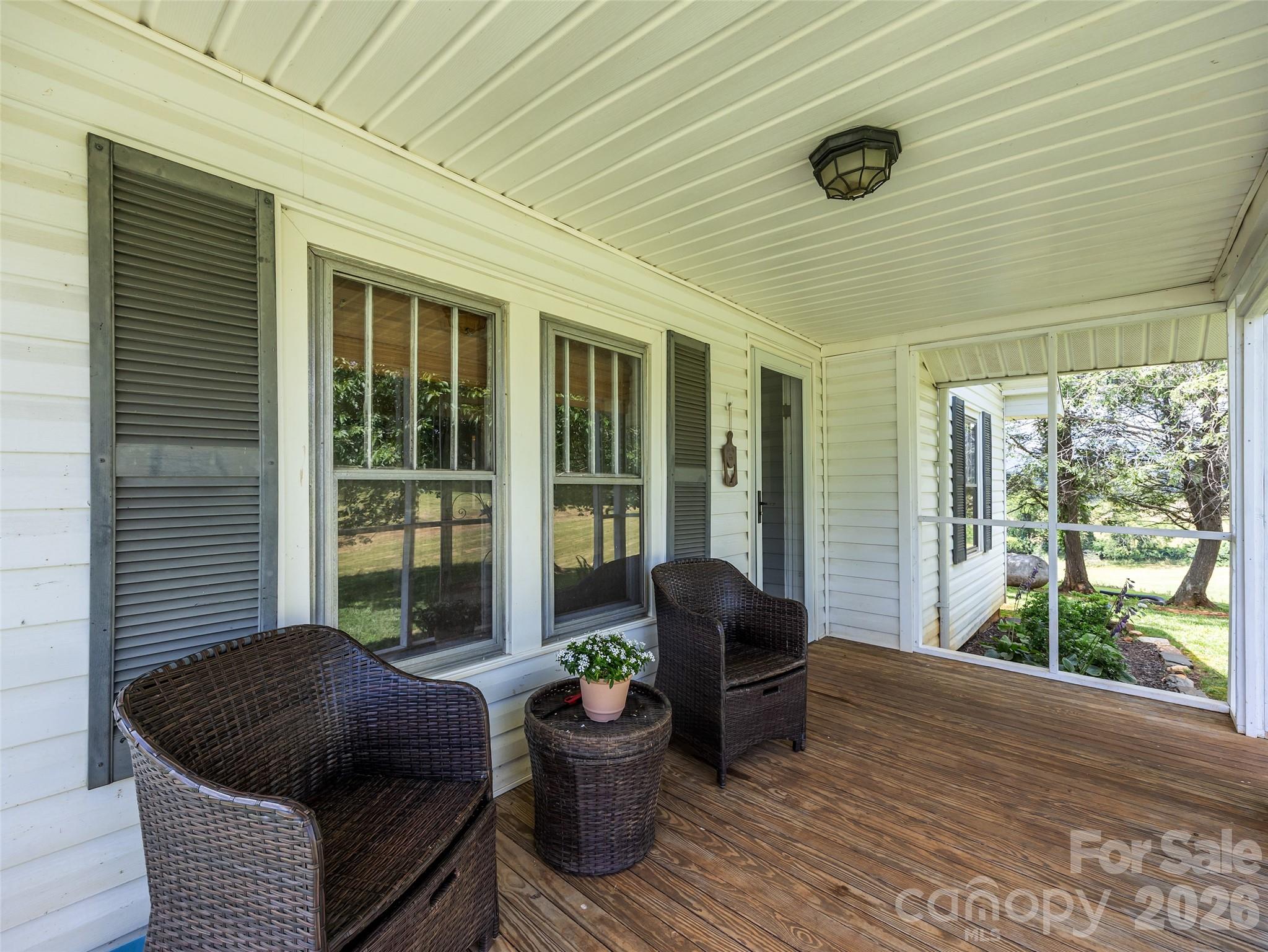 1305 Halltown Road — Spruce Pine