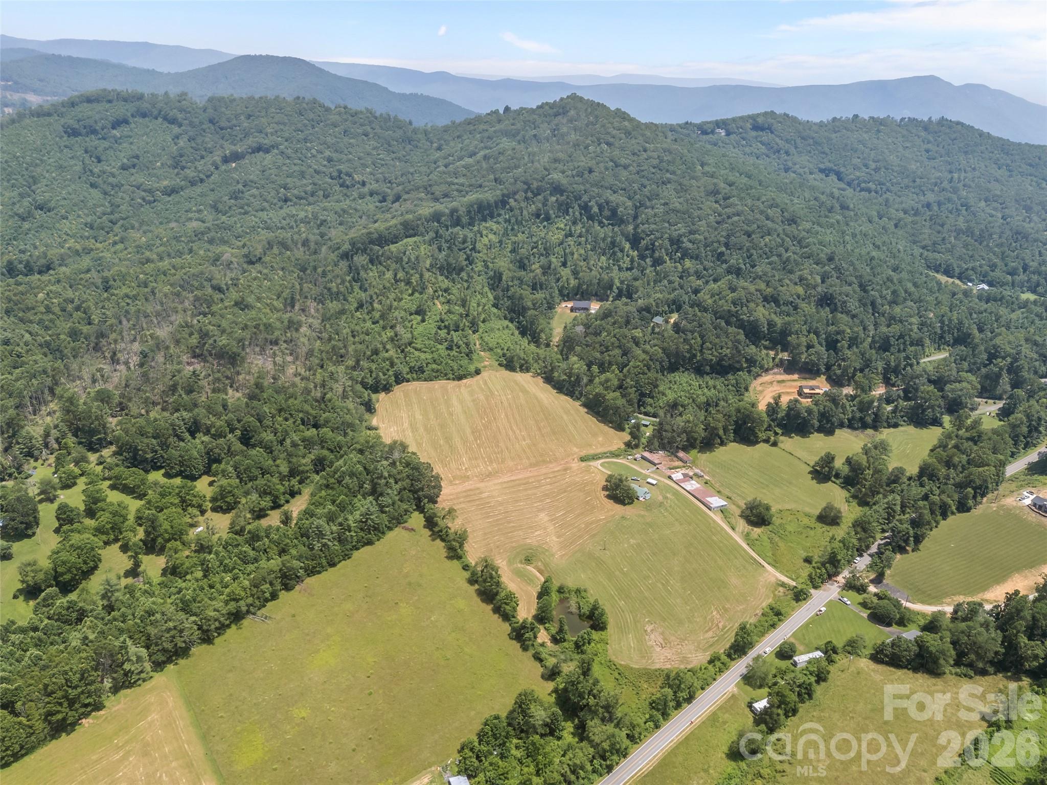 1305 Halltown Road — Spruce Pine