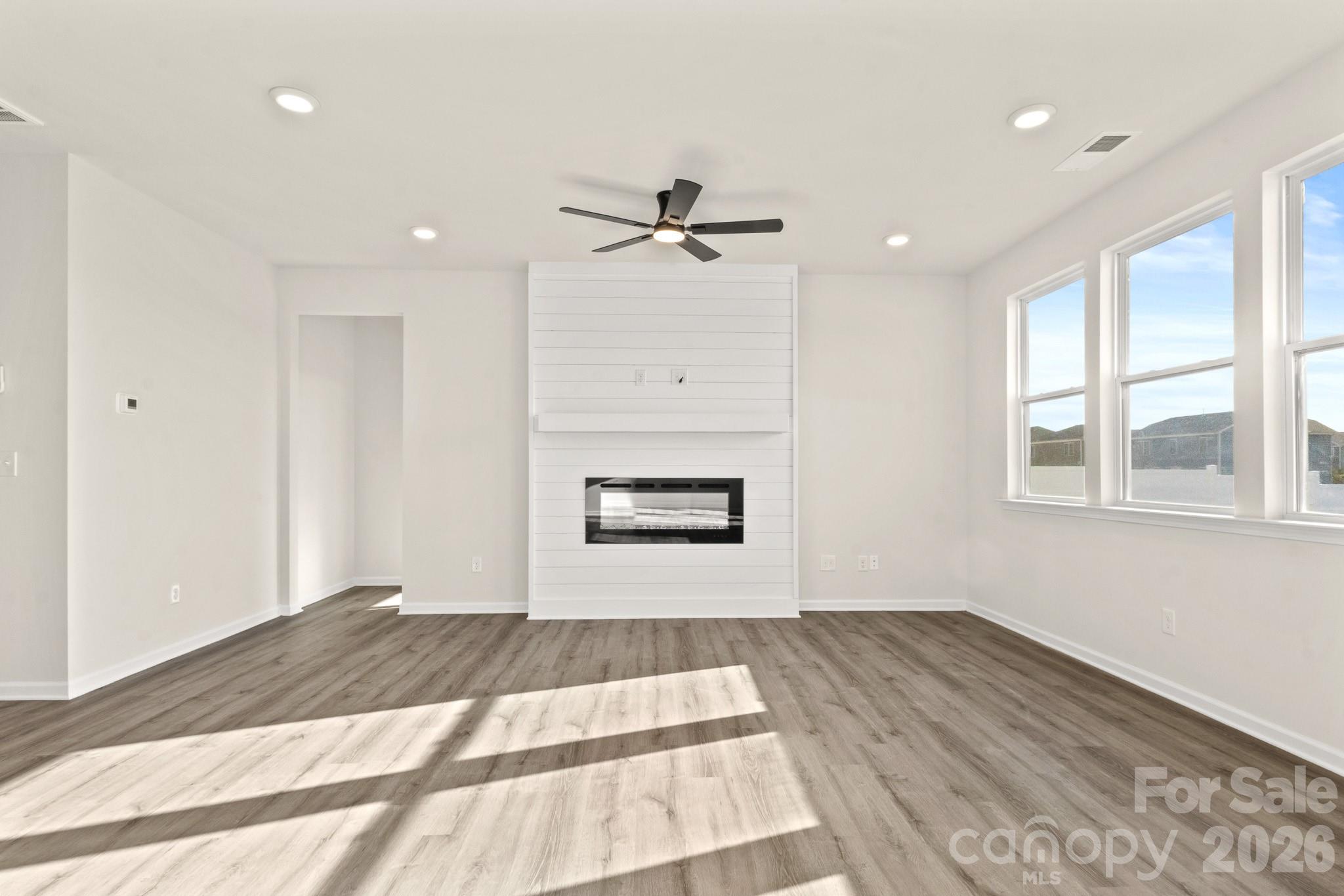 5041 Markfield Lane — Monroe