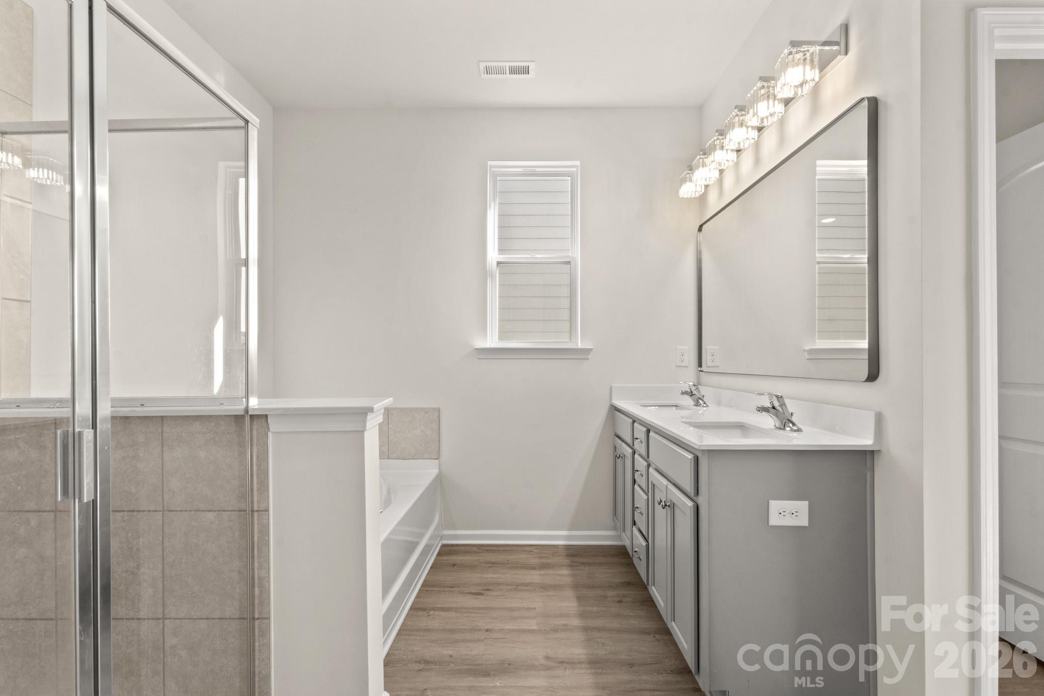 5041 Markfield Lane — Monroe