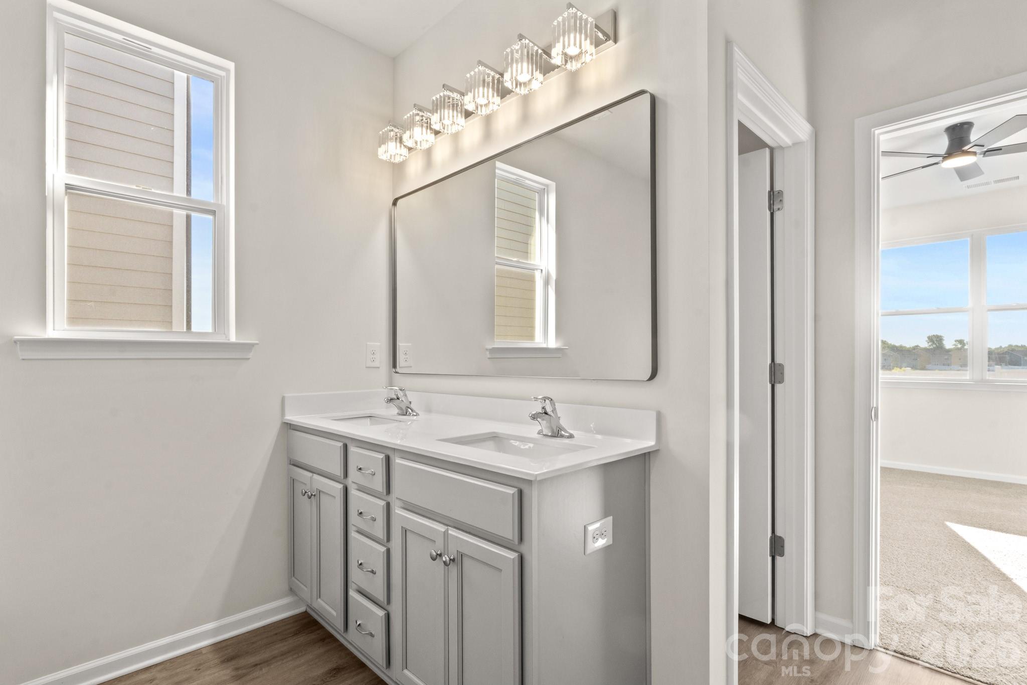 5041 Markfield Lane — Monroe