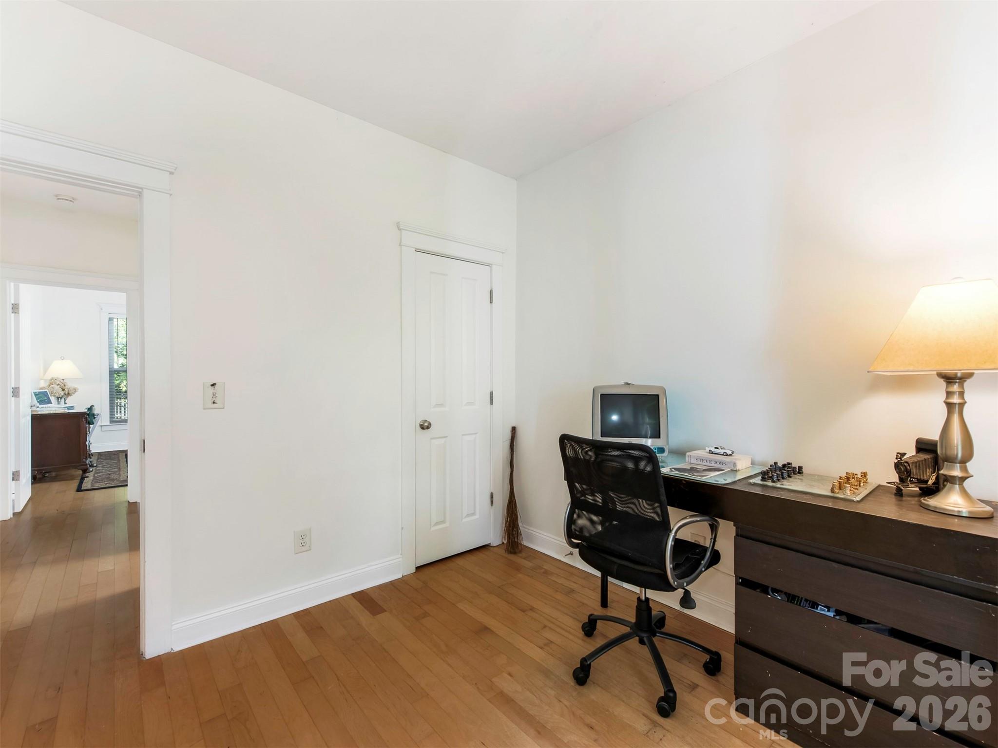 8214 Ballymore Court — Huntersville