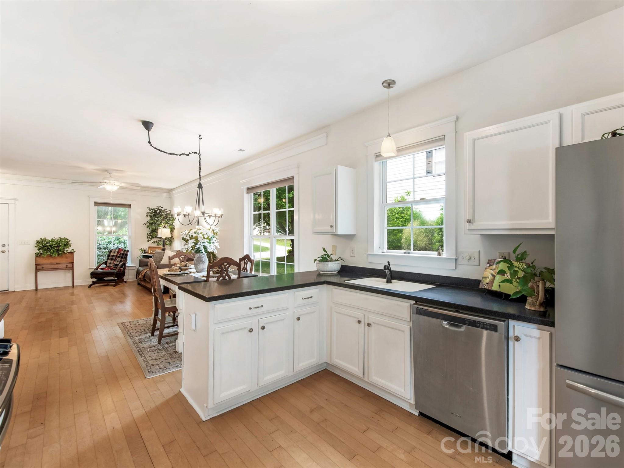 8214 Ballymore Court — Huntersville