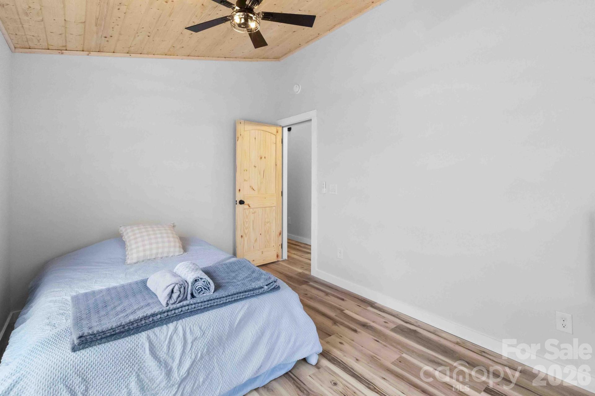 124 Glad Tidings Lane — Sylva