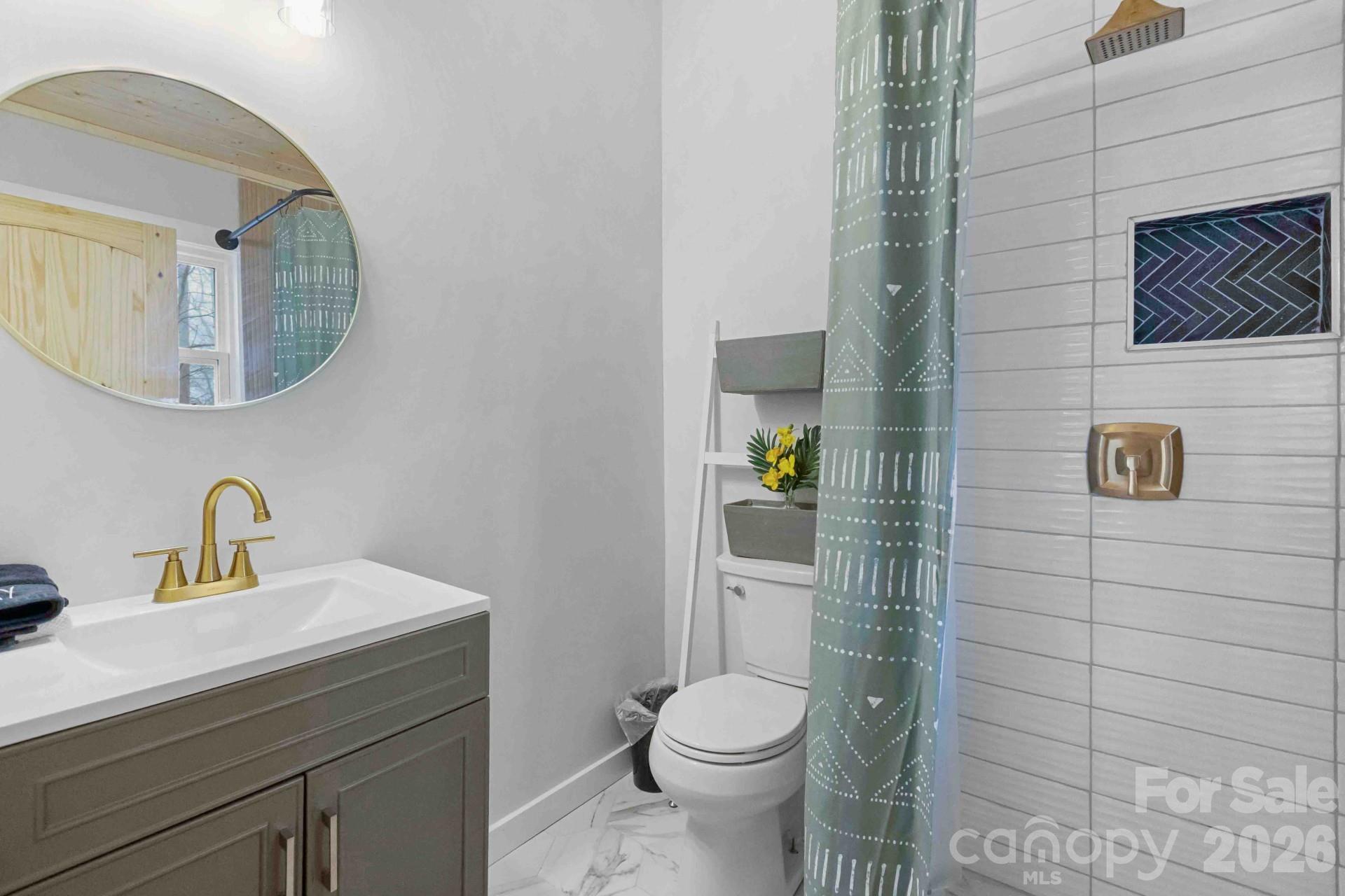 124 Glad Tidings Lane — Sylva