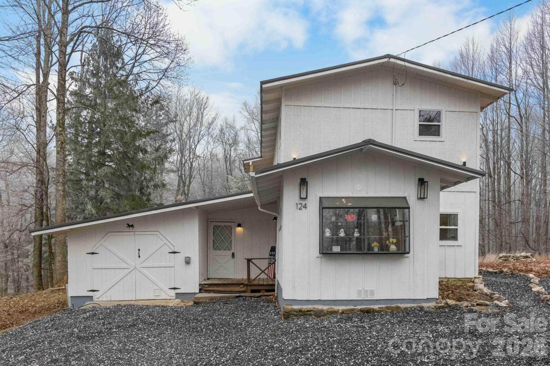 124 Glad Tidings Lane — Sylva