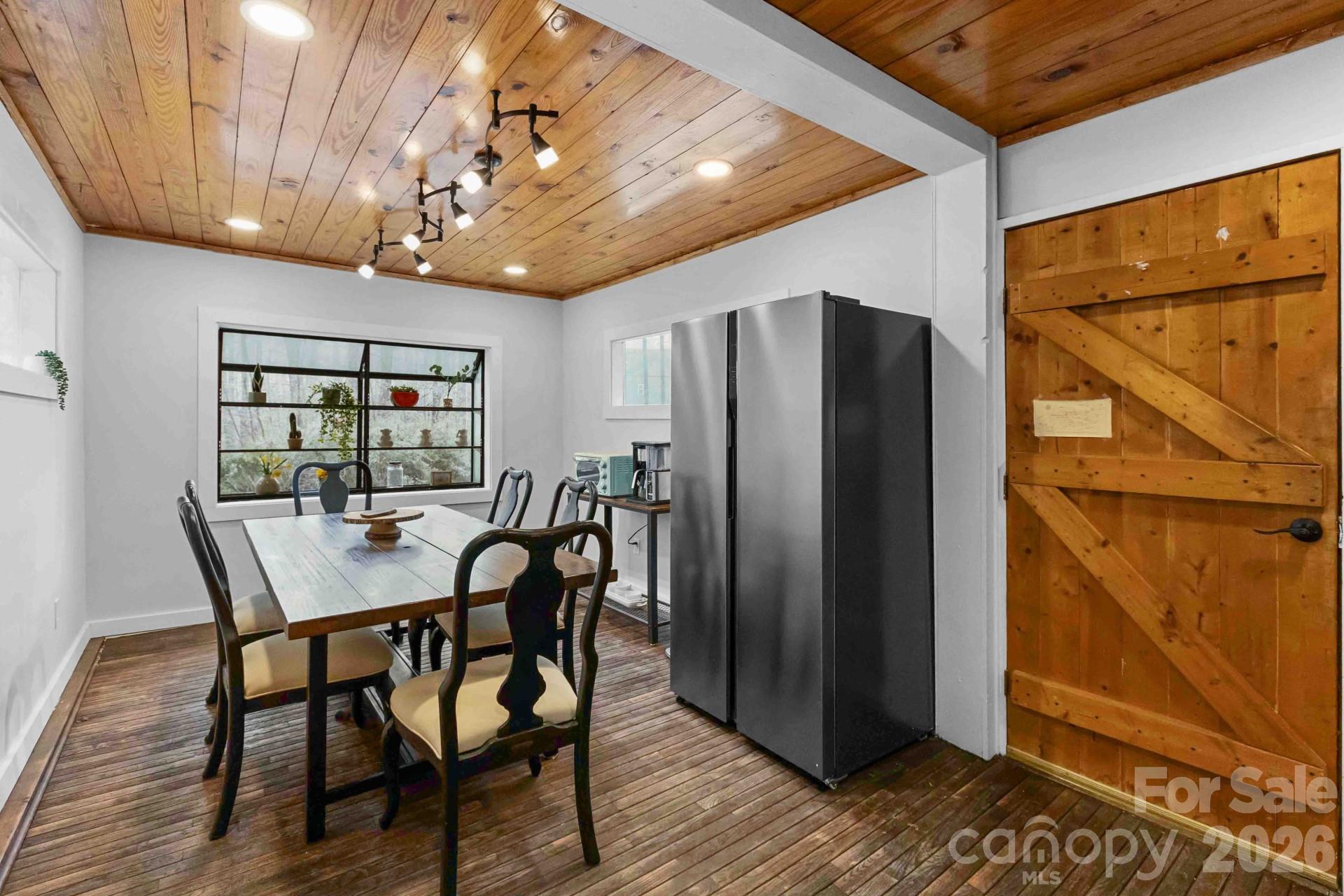 124 Glad Tidings Lane — Sylva