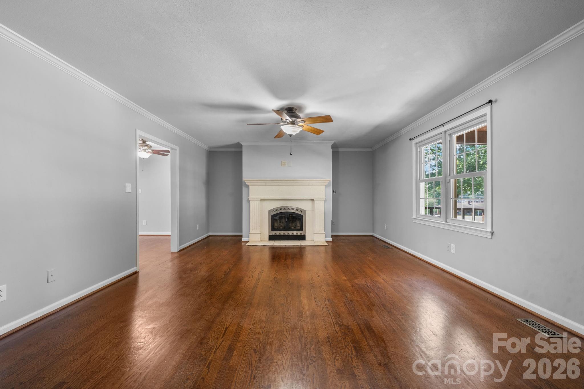 2025 34th Avenue Drive NE — Hickory