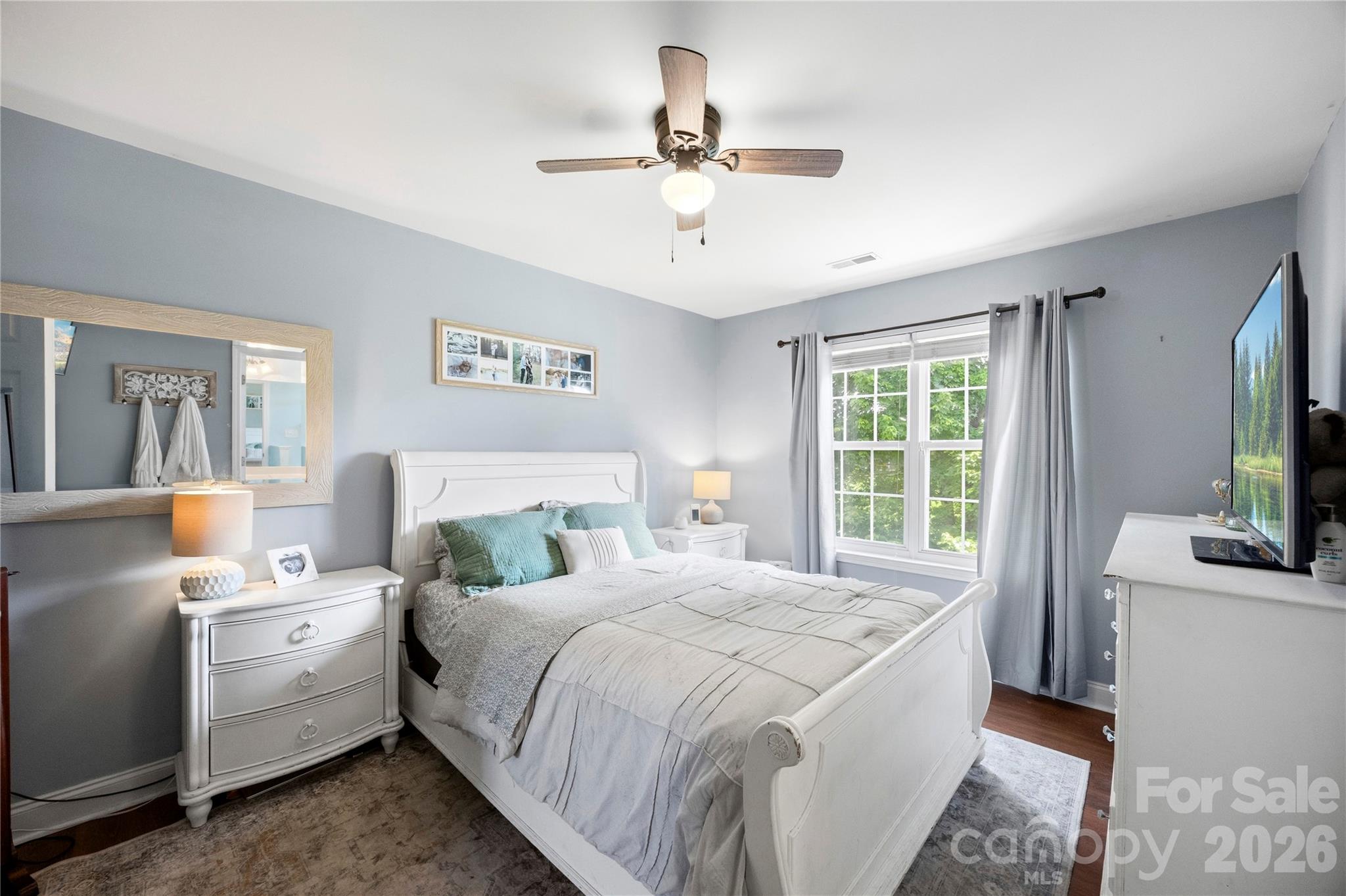 927 Claybrook Circle — Gastonia