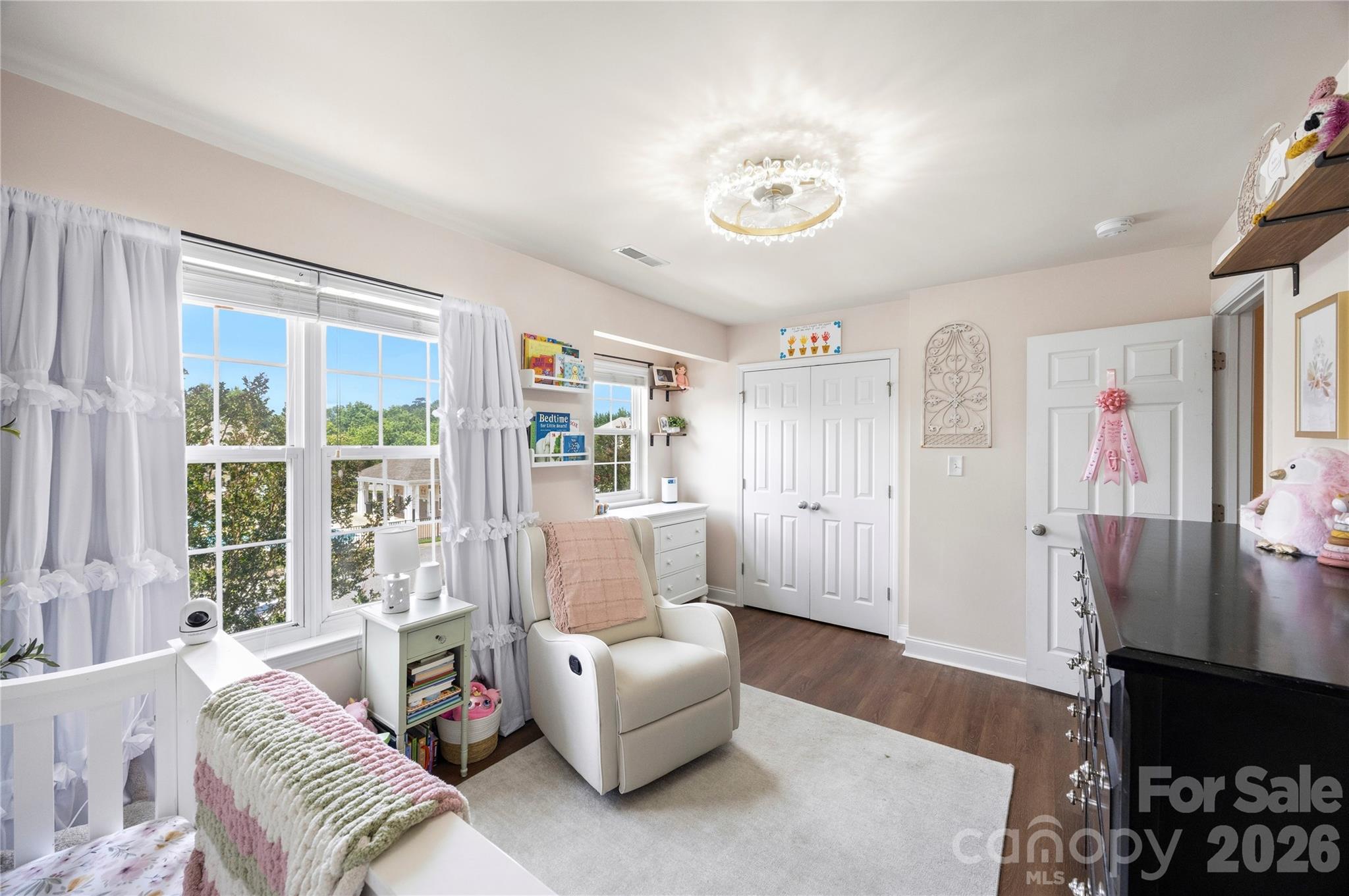 927 Claybrook Circle — Gastonia