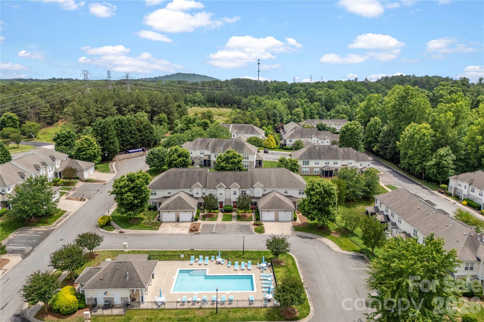 927 Claybrook Circle — Gastonia