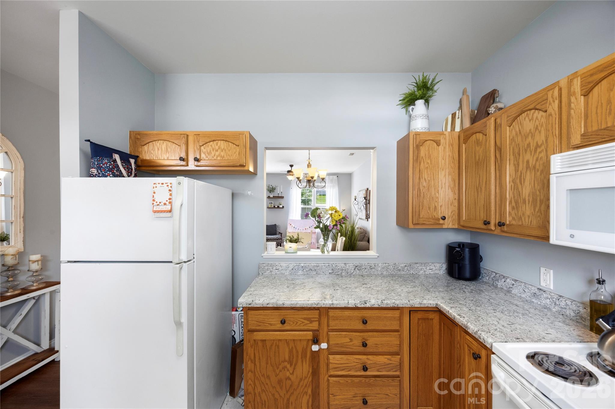 927 Claybrook Circle — Gastonia