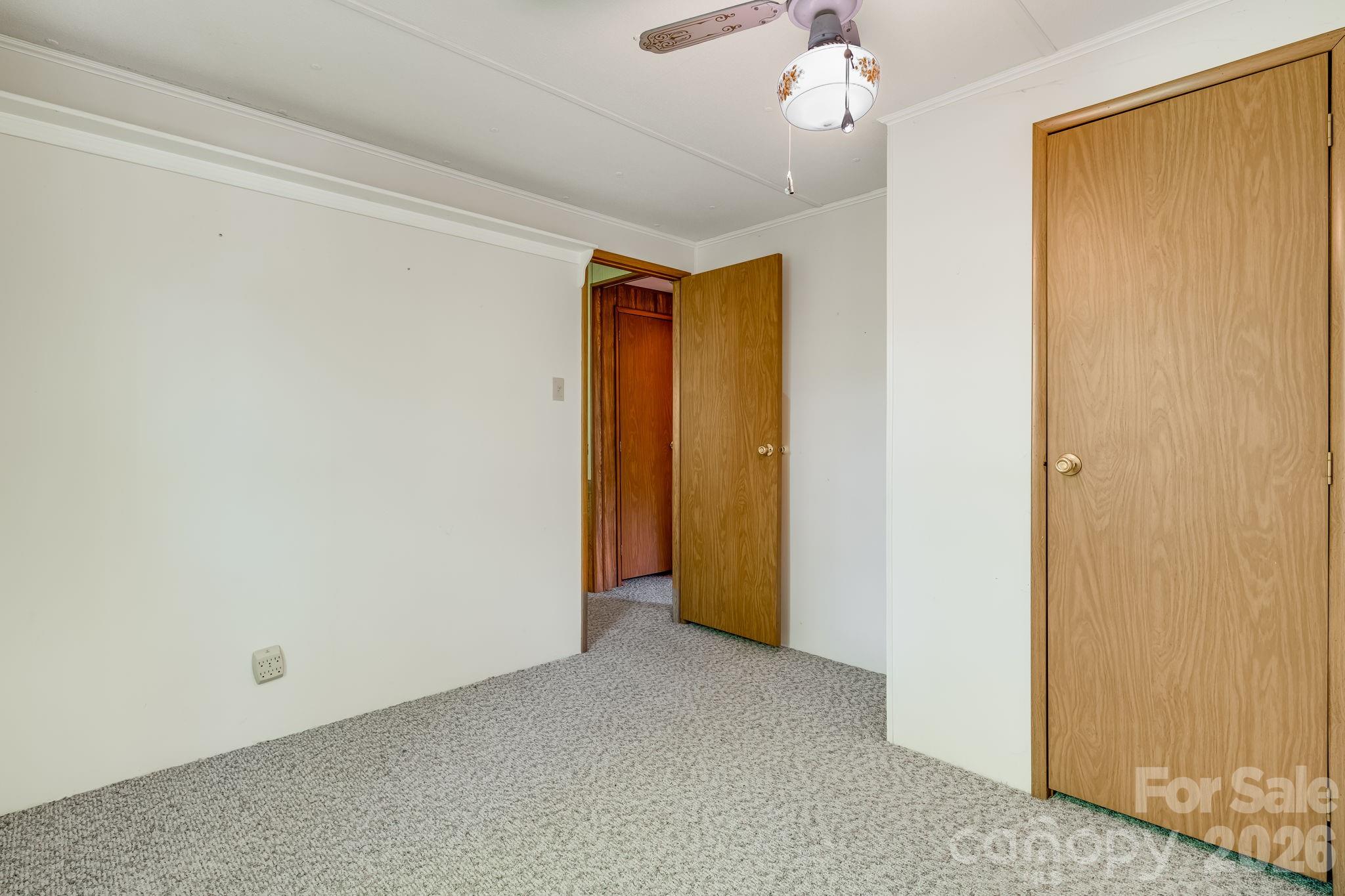 101 Serenity Lane — Clyde