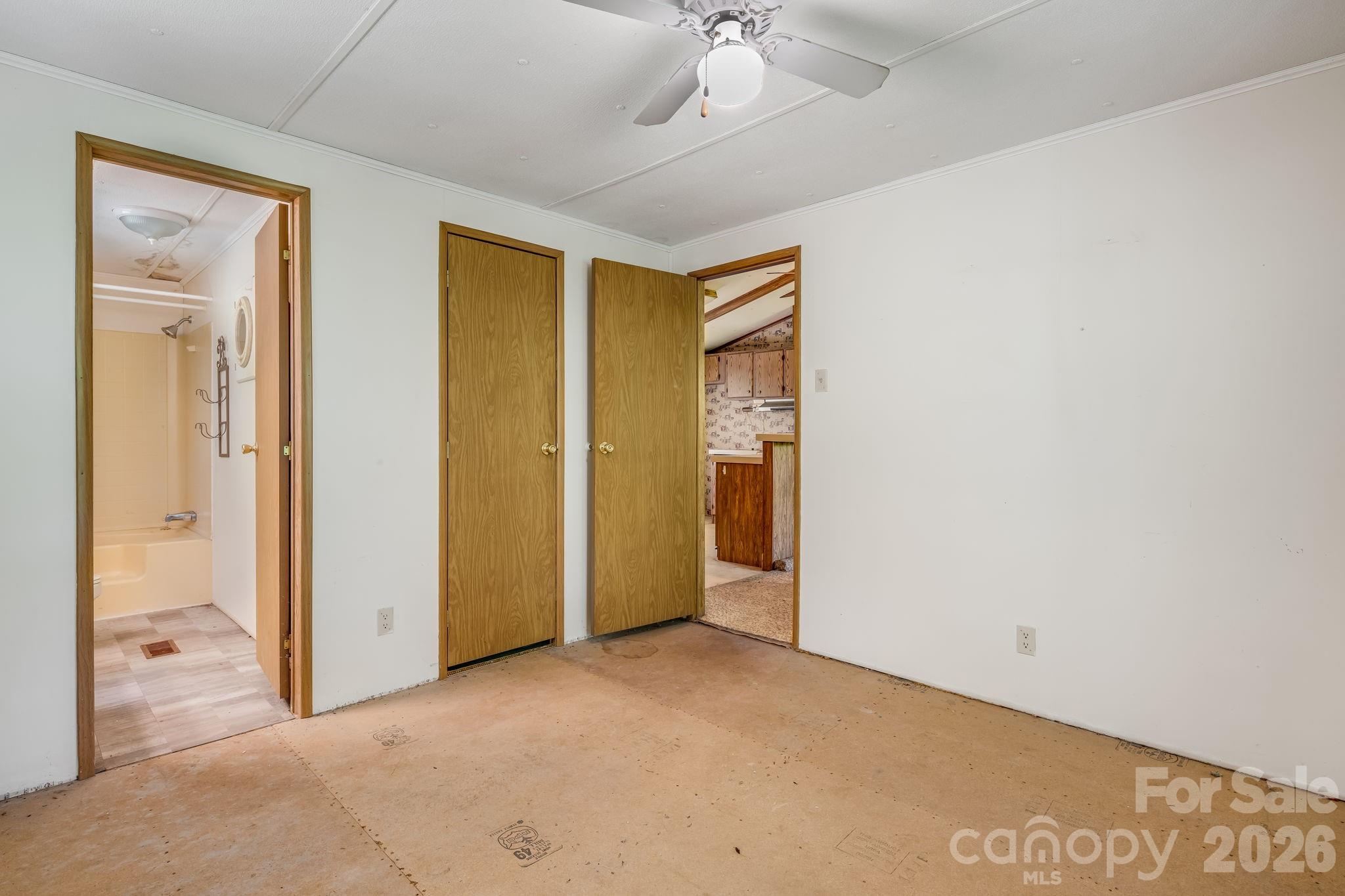 101 Serenity Lane — Clyde