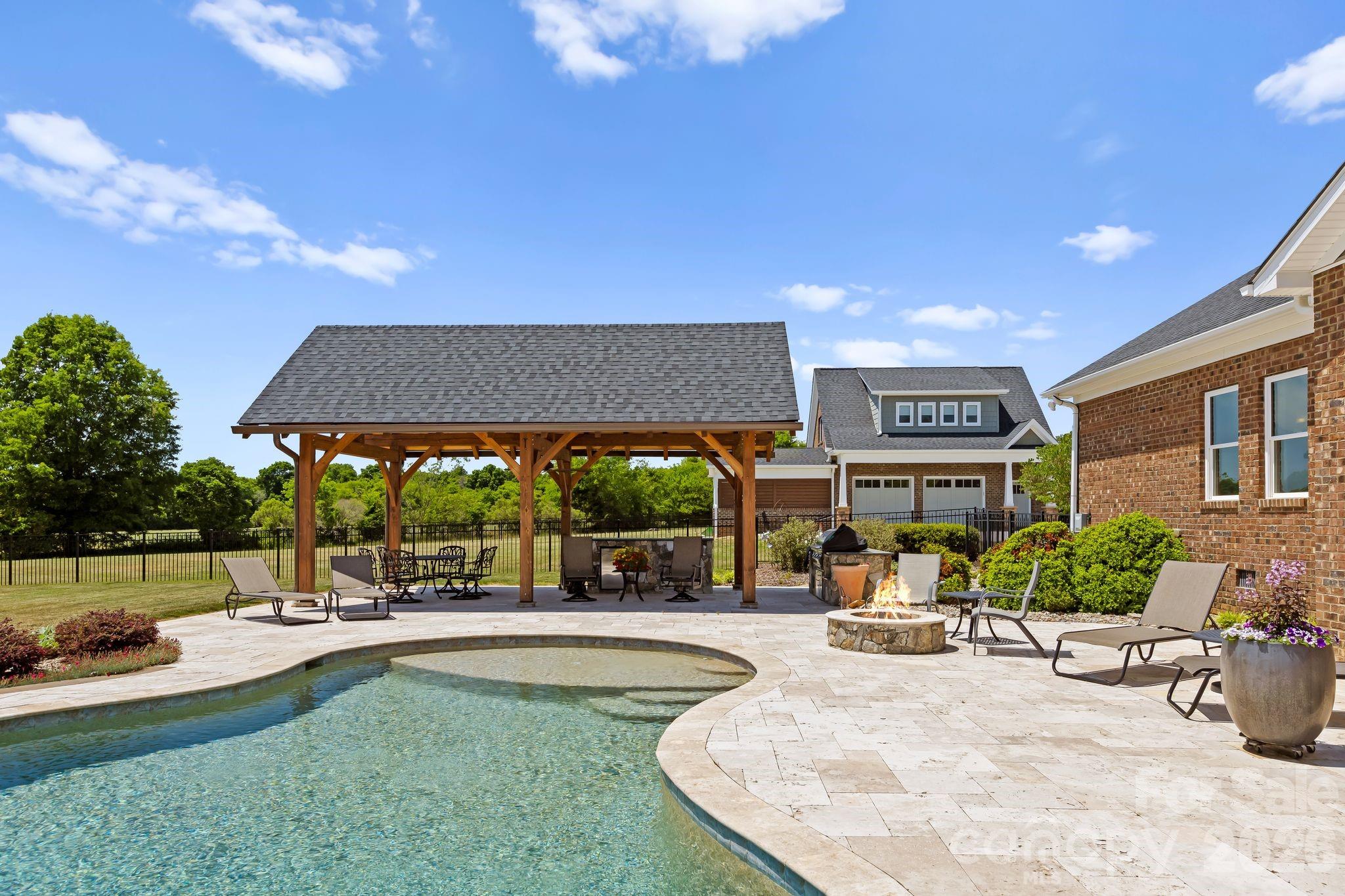 105 George Watkins Trail — Indian Trail