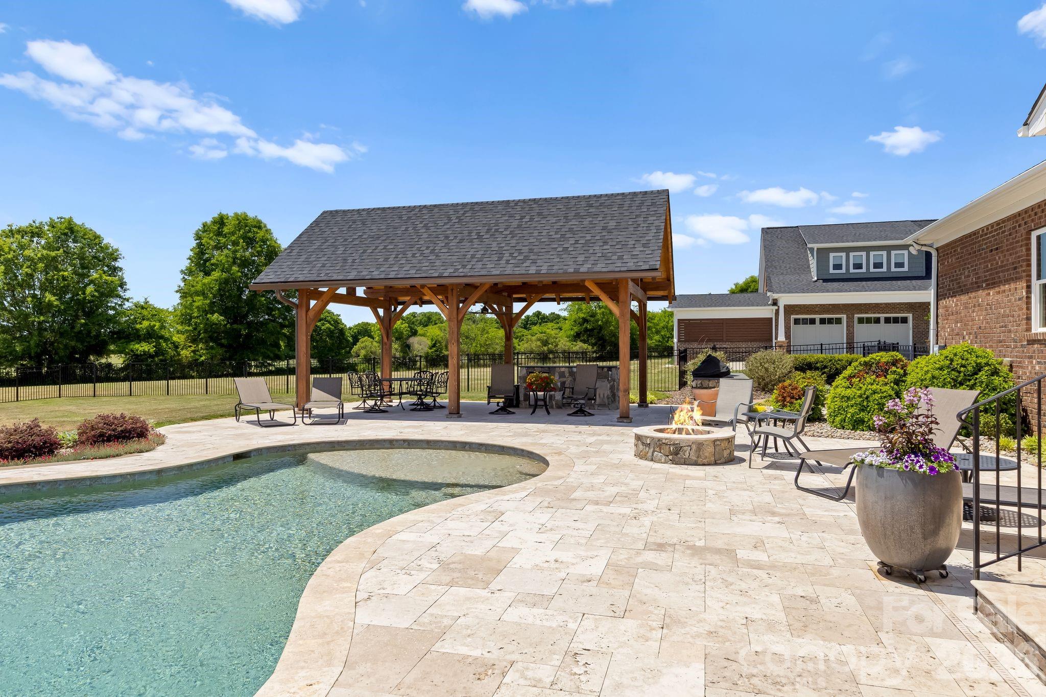 105 George Watkins Trail — Indian Trail