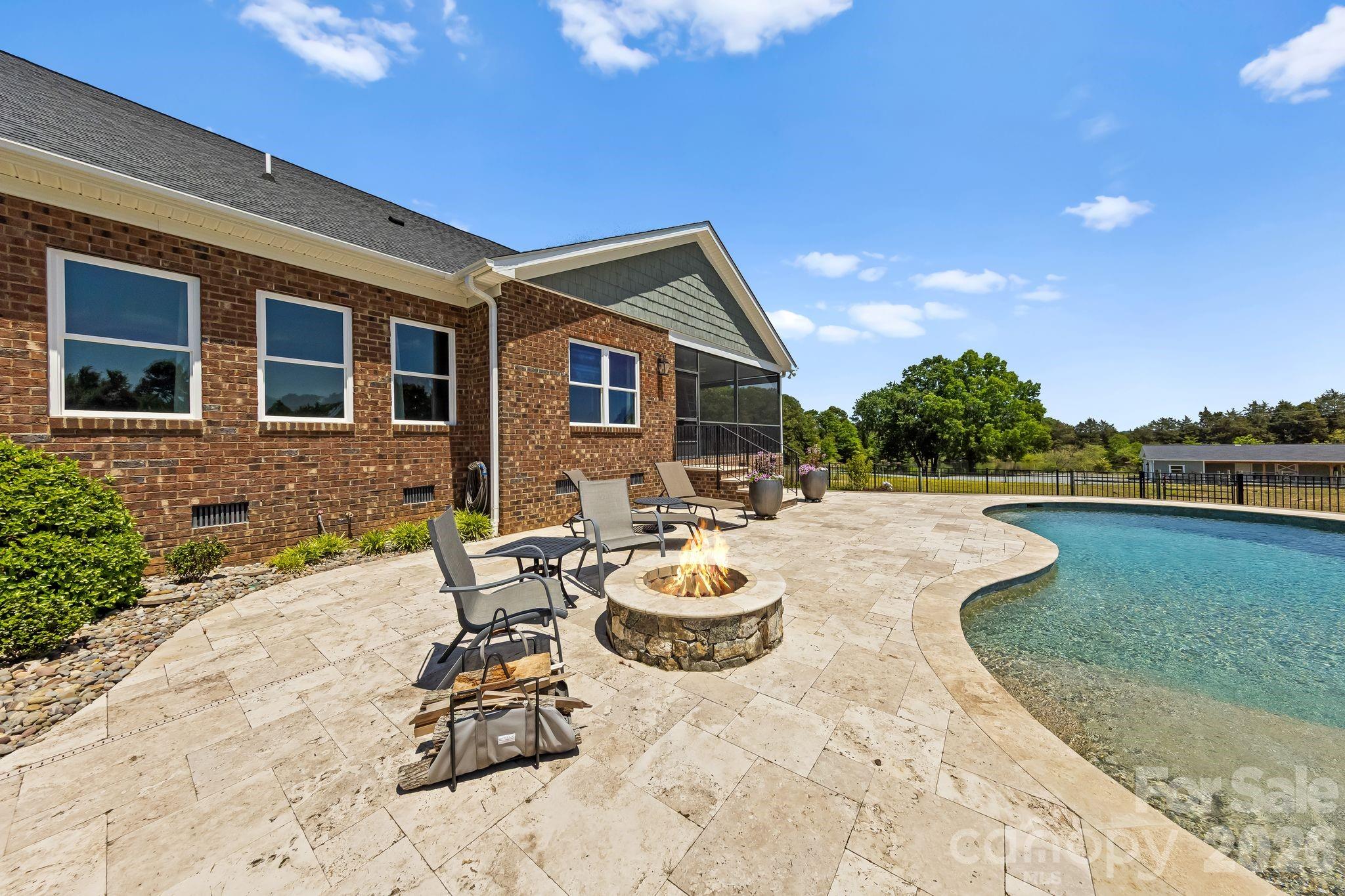 105 George Watkins Trail — Indian Trail