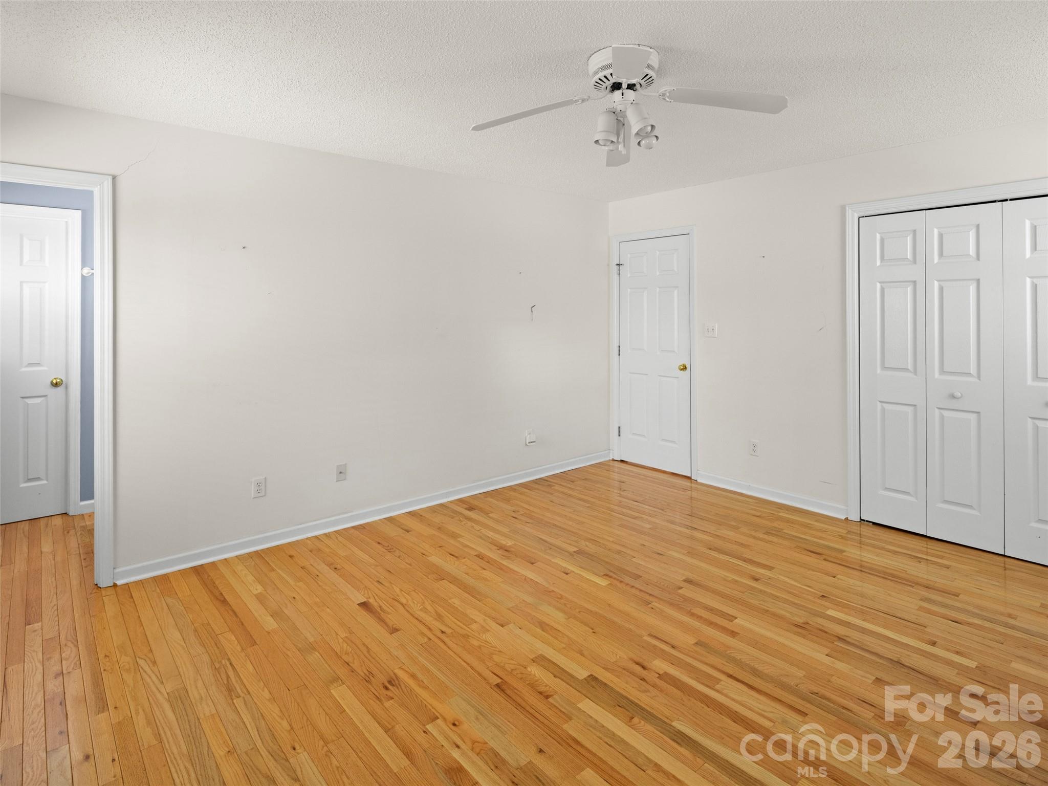 38 Evening Shade Drive — Weaverville