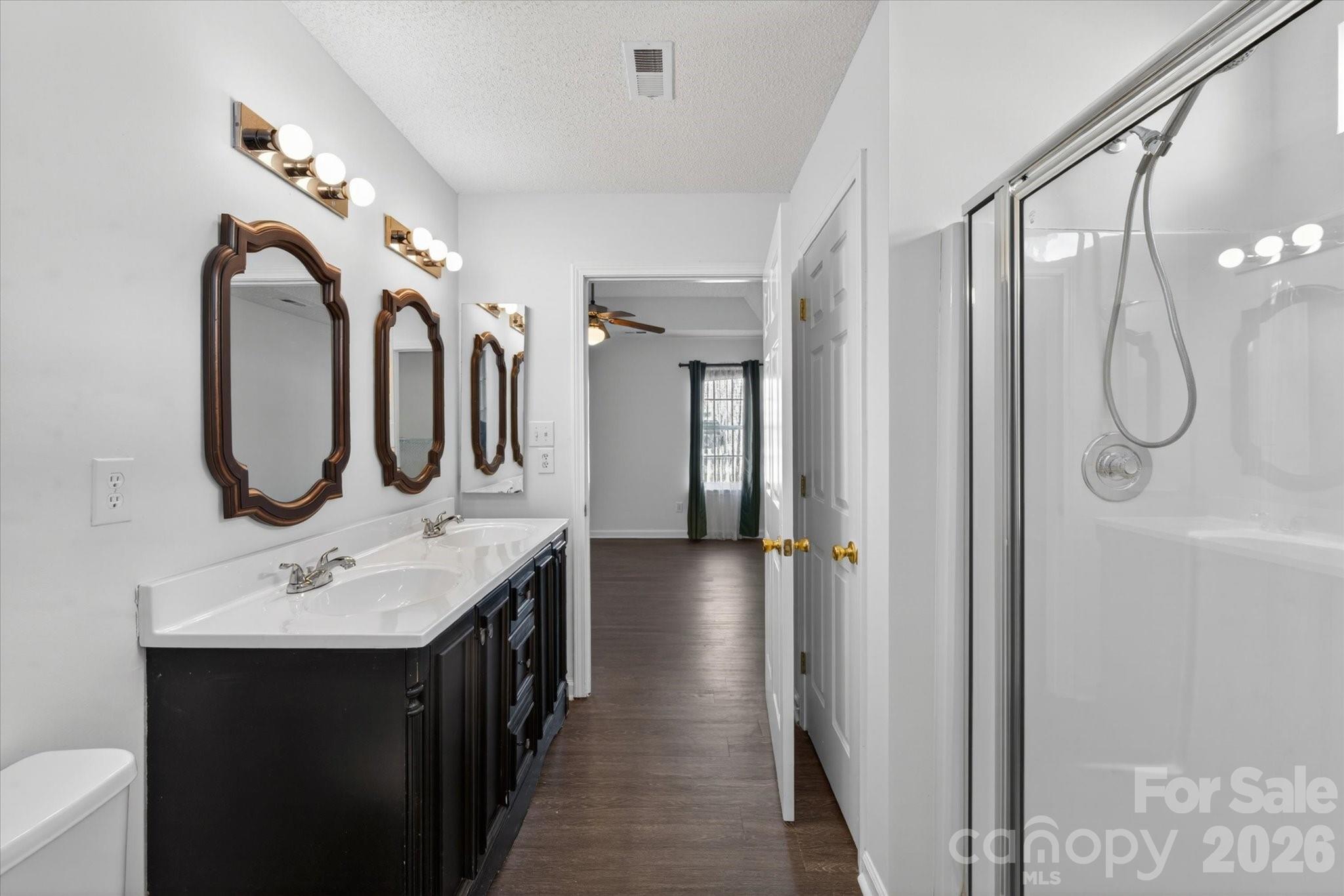 5304 Fennell Street — Indian Trail