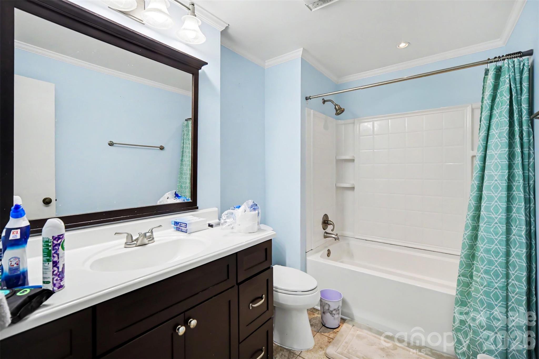 973 Surry Lane — Gastonia