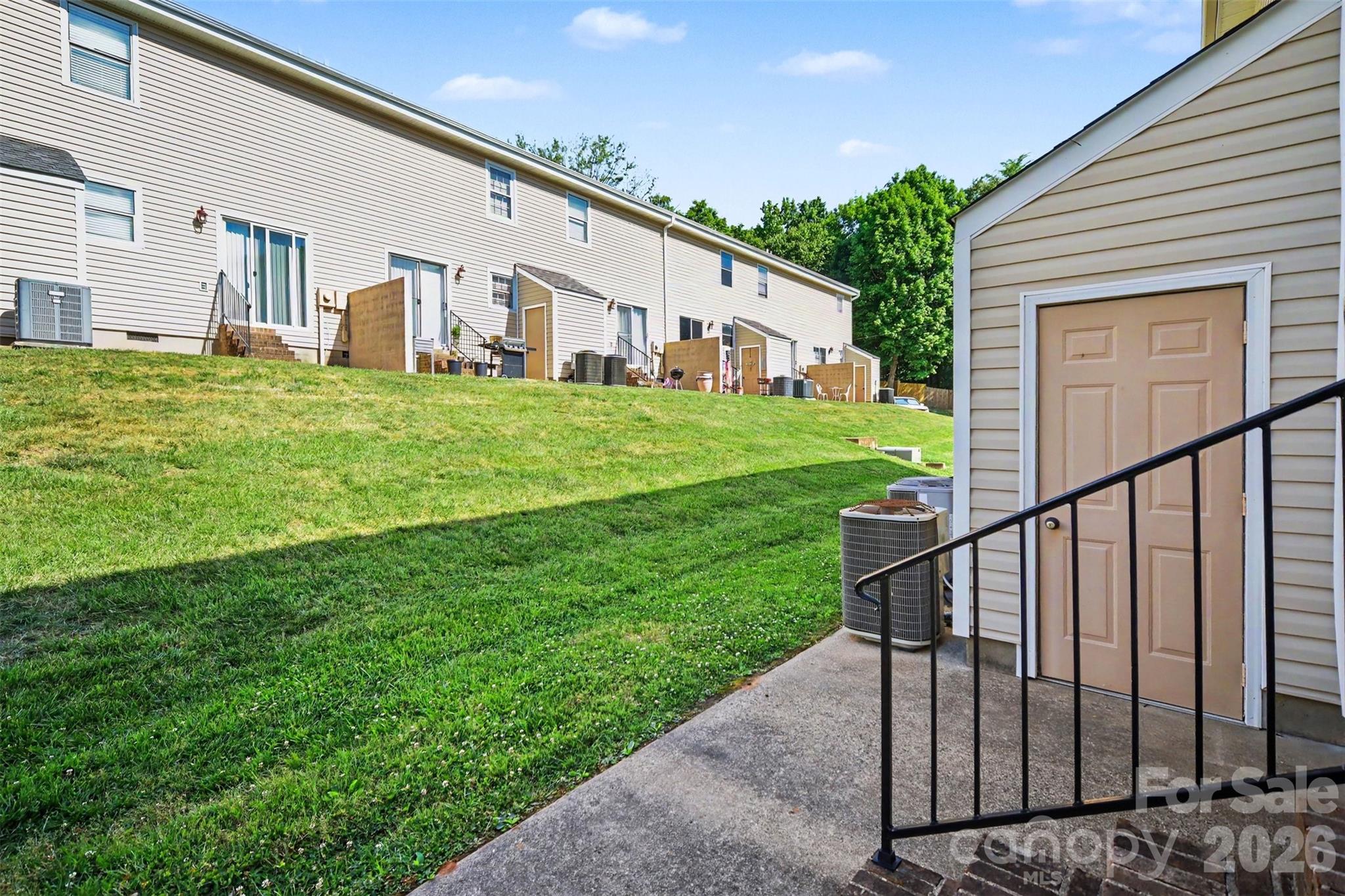 973 Surry Lane — Gastonia