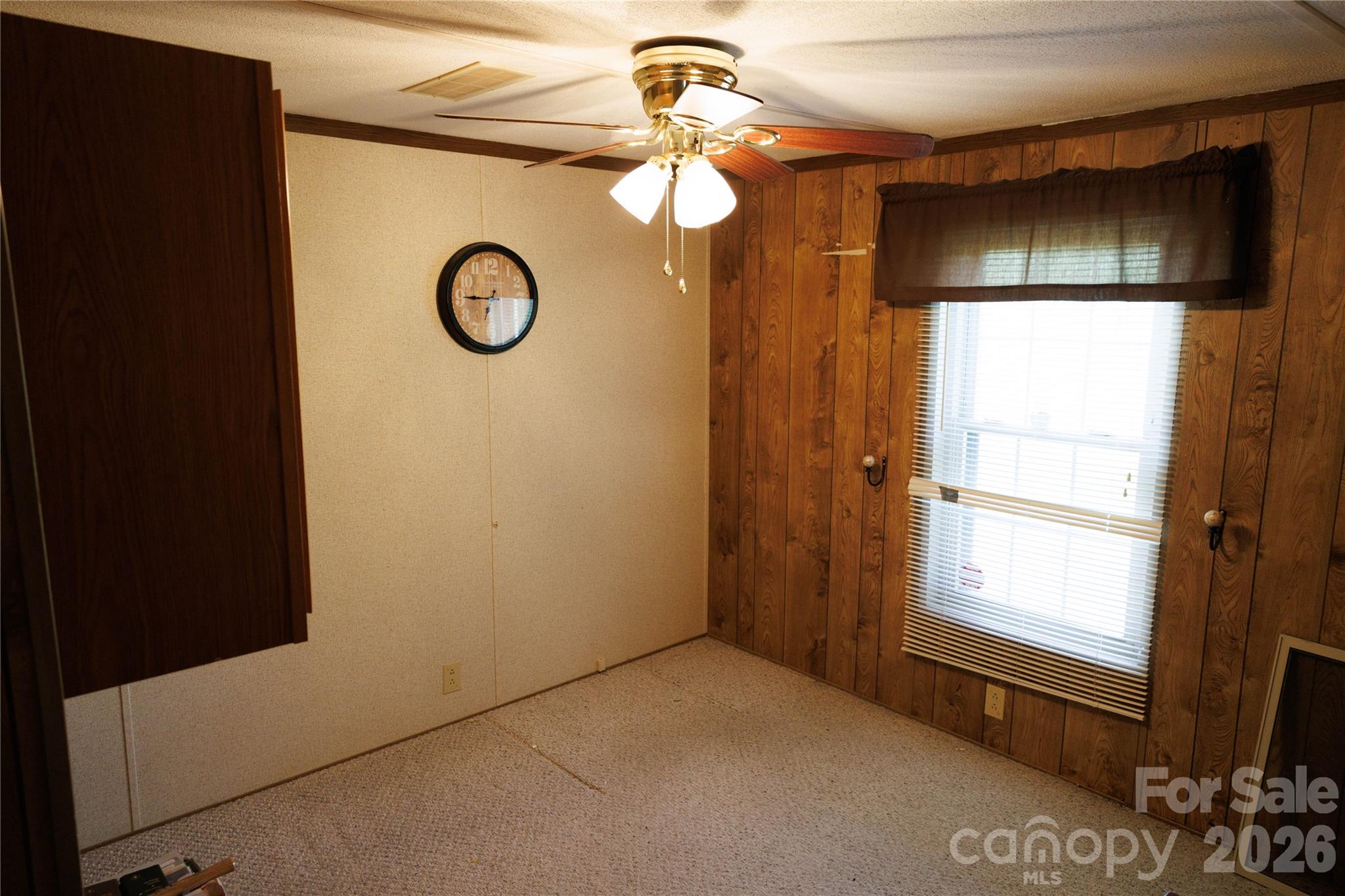 318 Tuckers Grove Road — Statesville