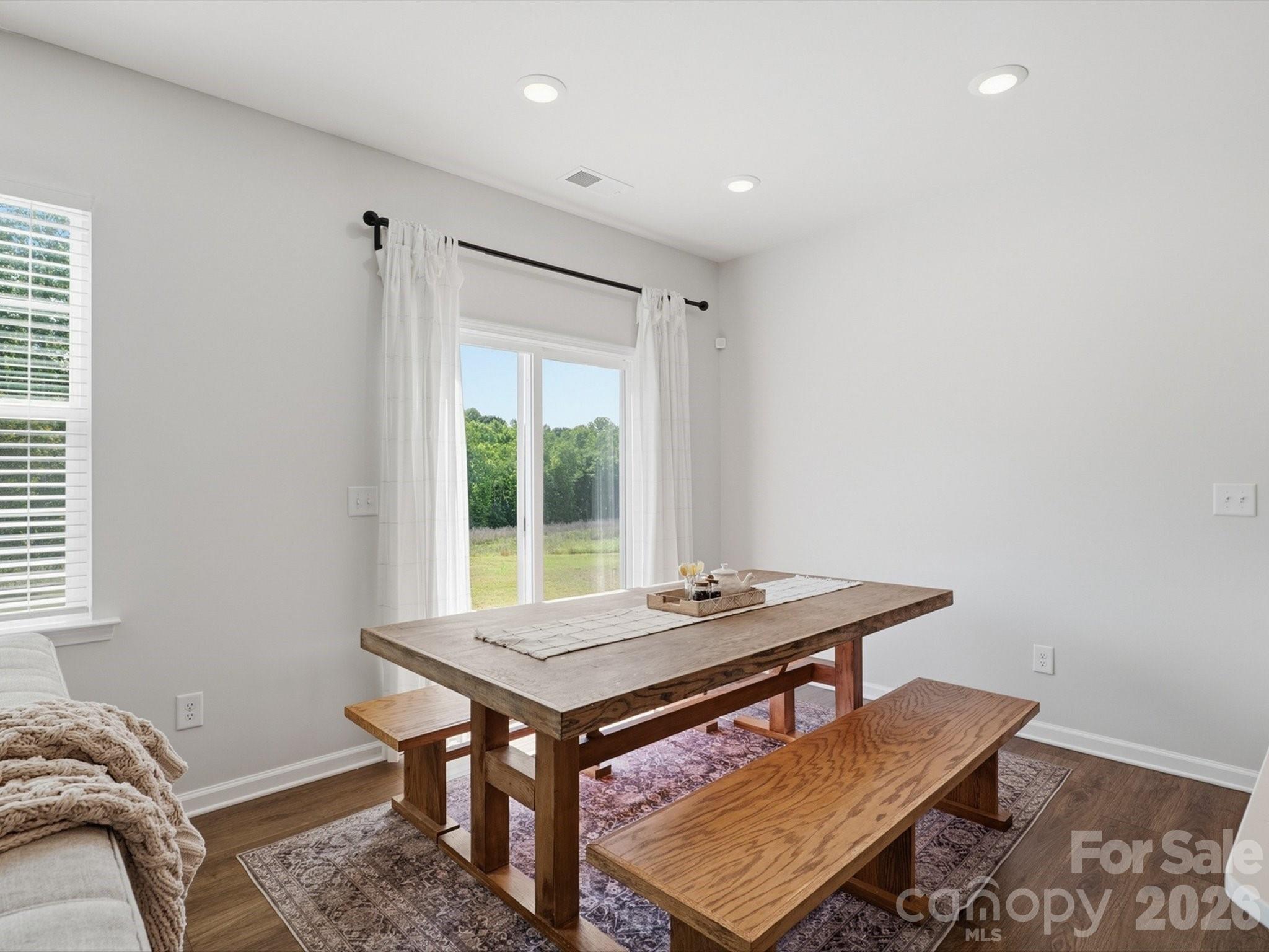 1174 Narrowmouth Court — Lancaster