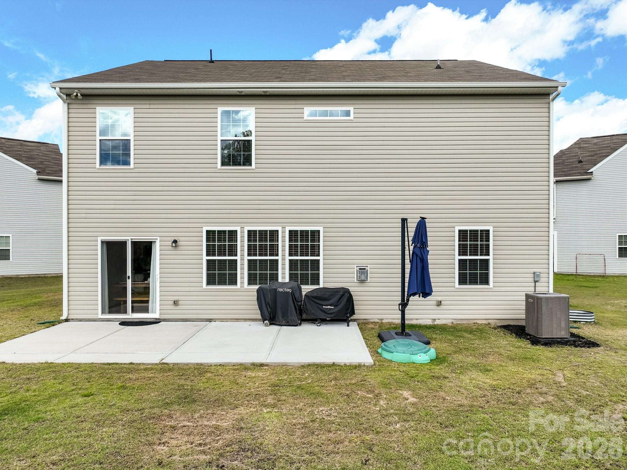 1174 Narrowmouth Court — Lancaster