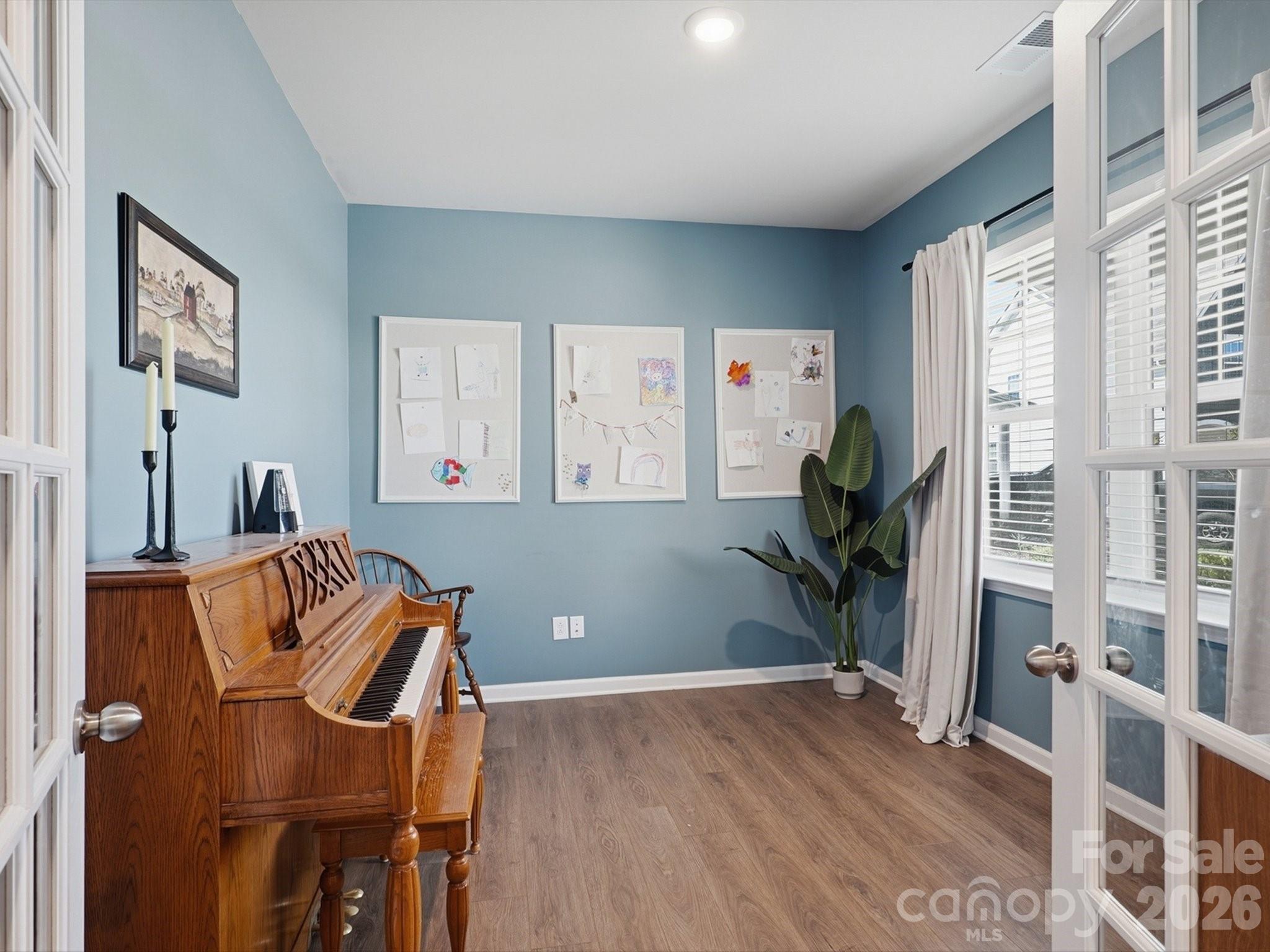 1174 Narrowmouth Court — Lancaster