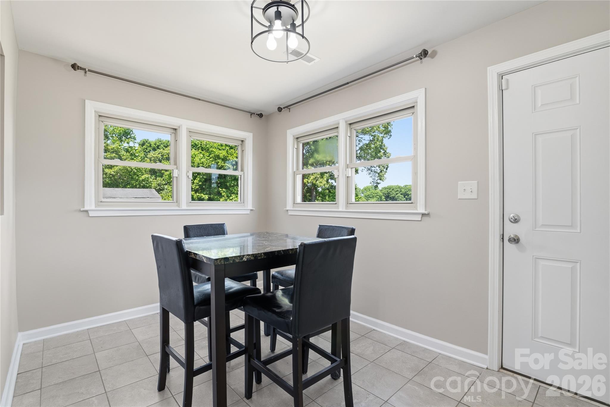 1333 Eufola Road — Statesville