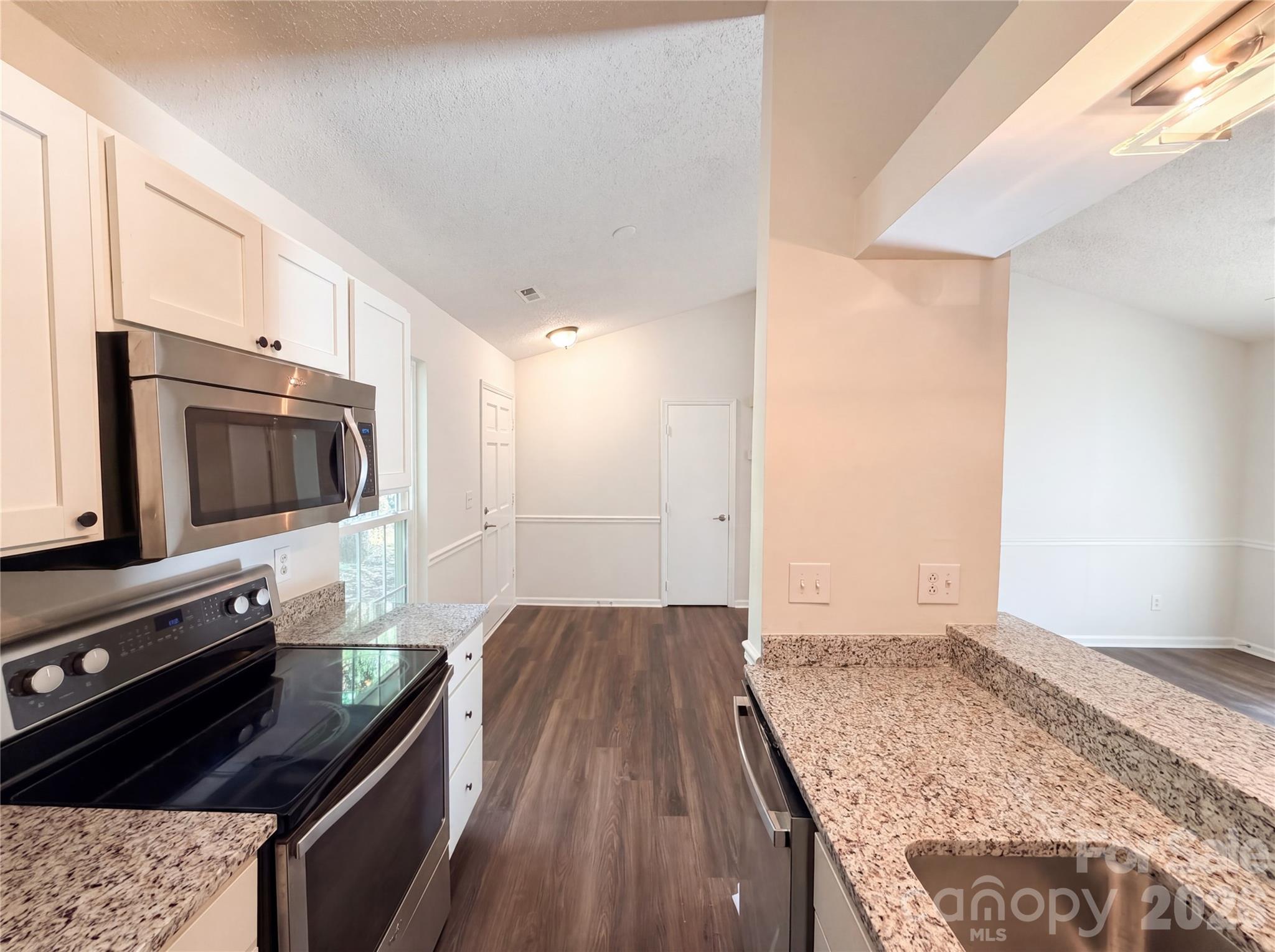 3215 Braewick Place — Charlotte