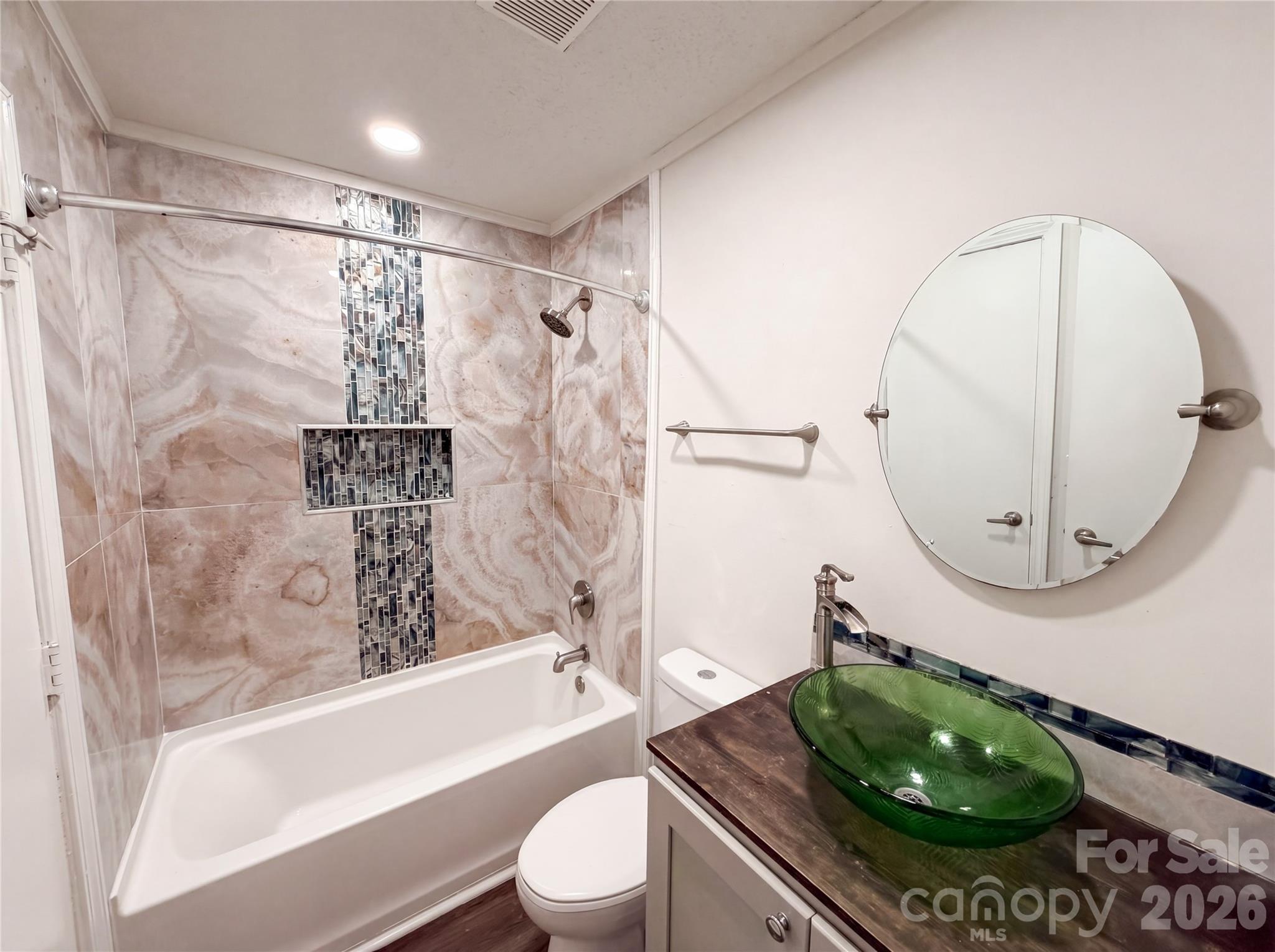 3215 Braewick Place — Charlotte