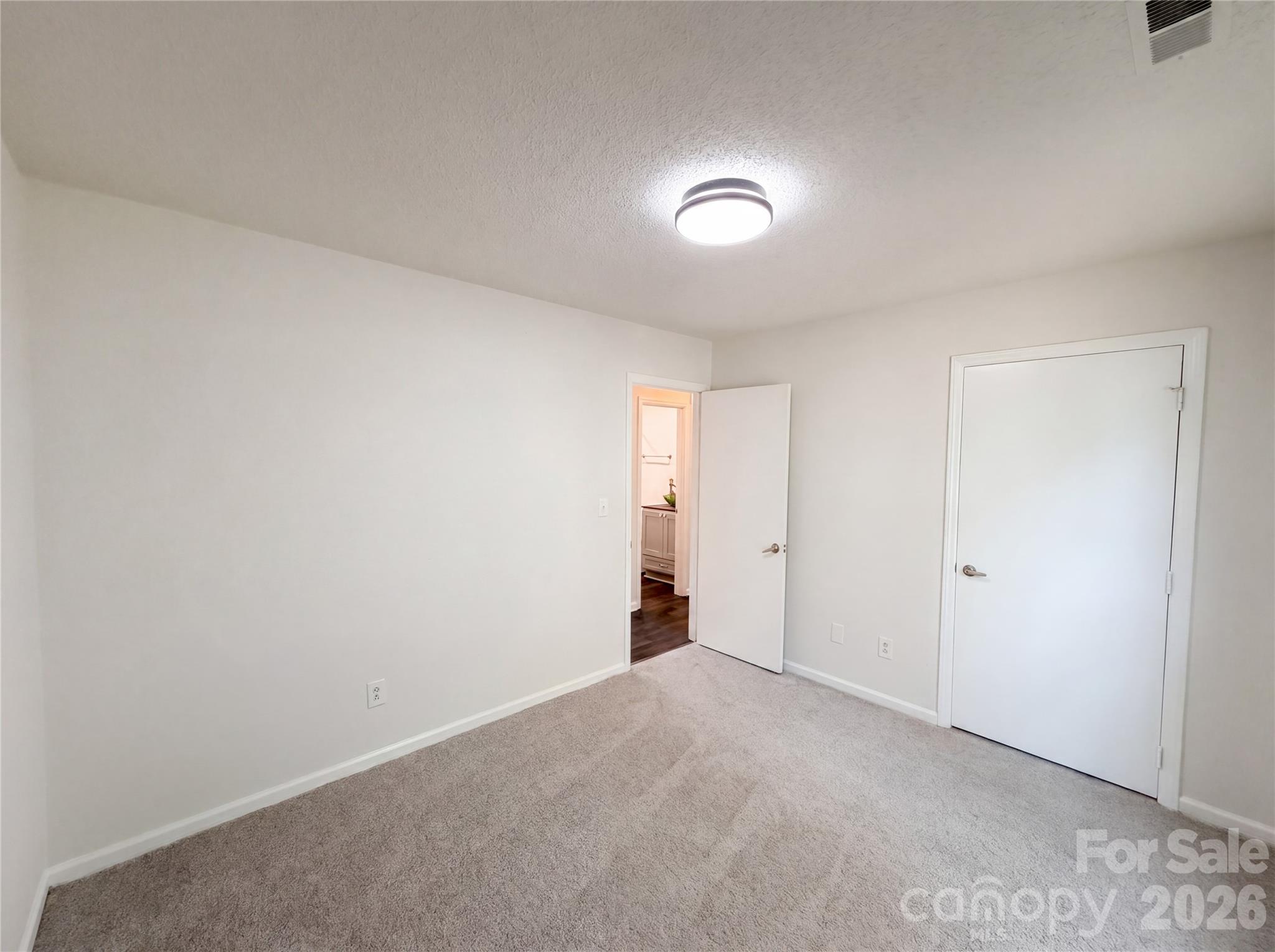 3215 Braewick Place — Charlotte