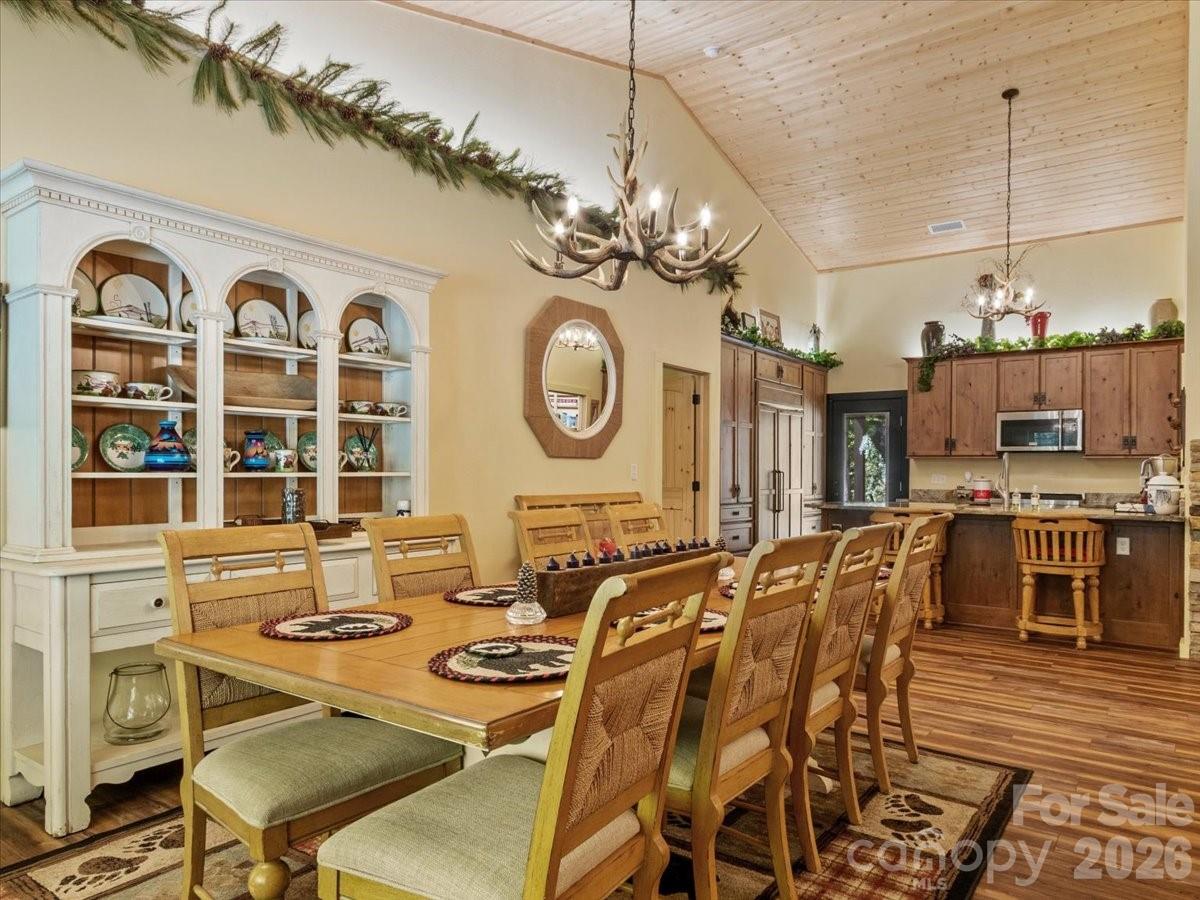 183 Mayfly Court — Spruce Pine