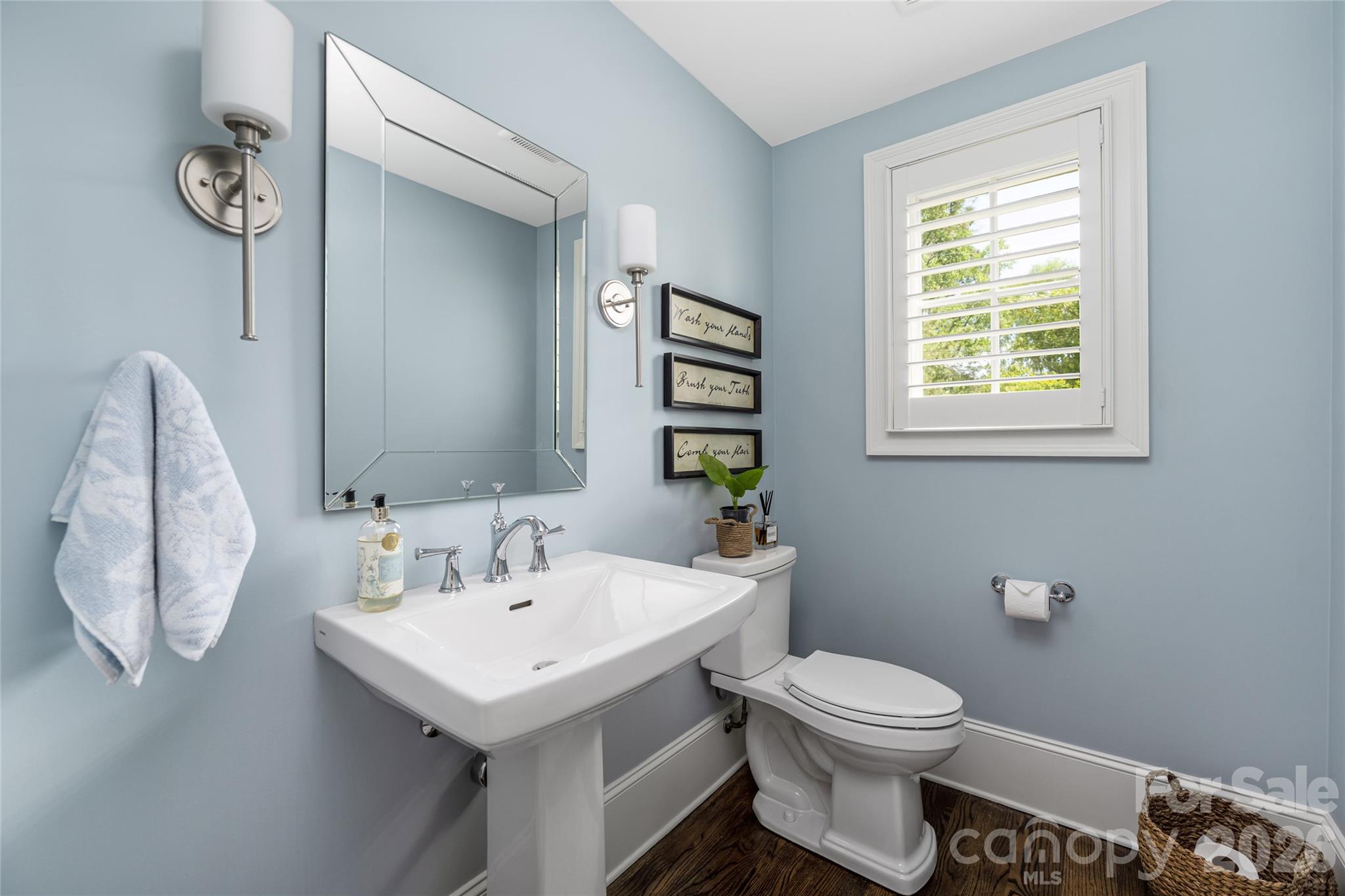 5422 Closeburn Road — Charlotte