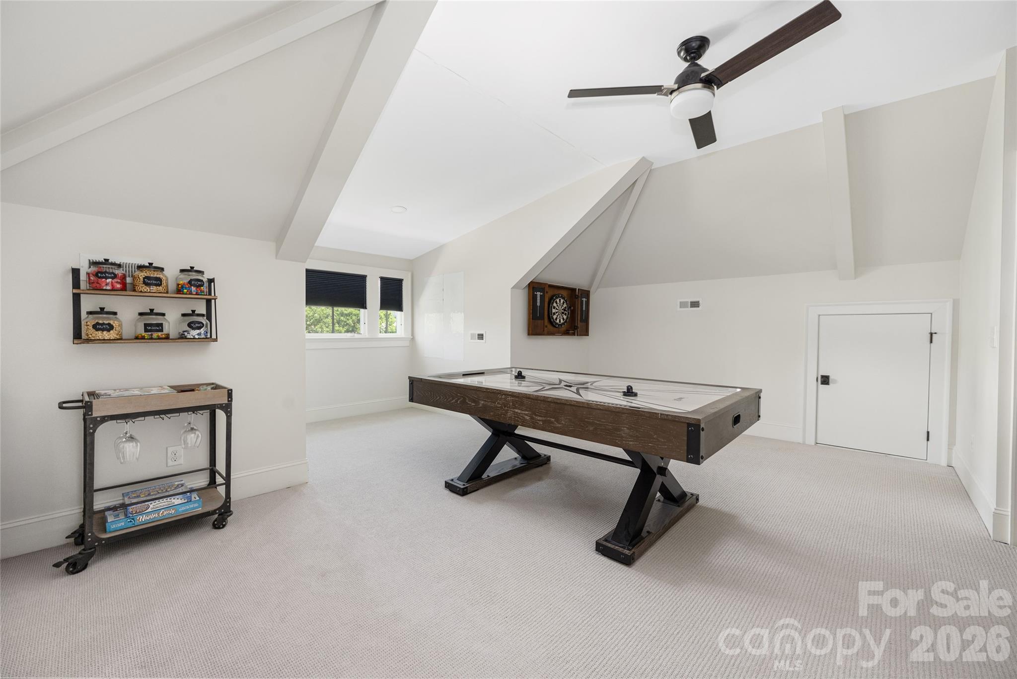 5422 Closeburn Road — Charlotte