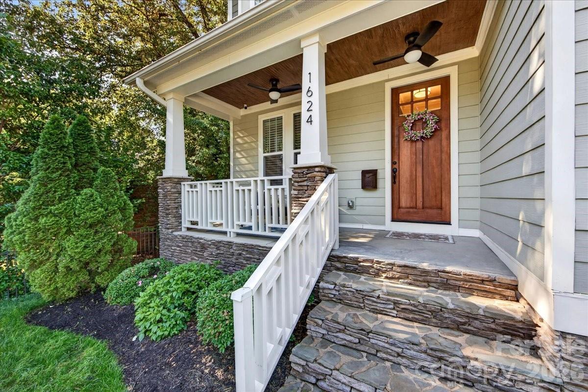 1624 Brook Road — Charlotte