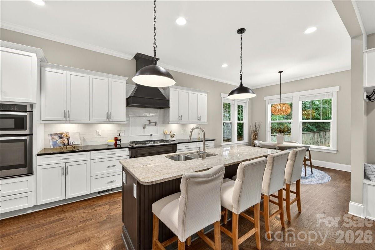 1624 Brook Road — Charlotte